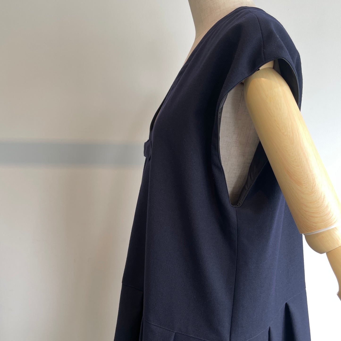 ASEEDONCLOUD //Study uniform dress(Chimney ash wool) 252301