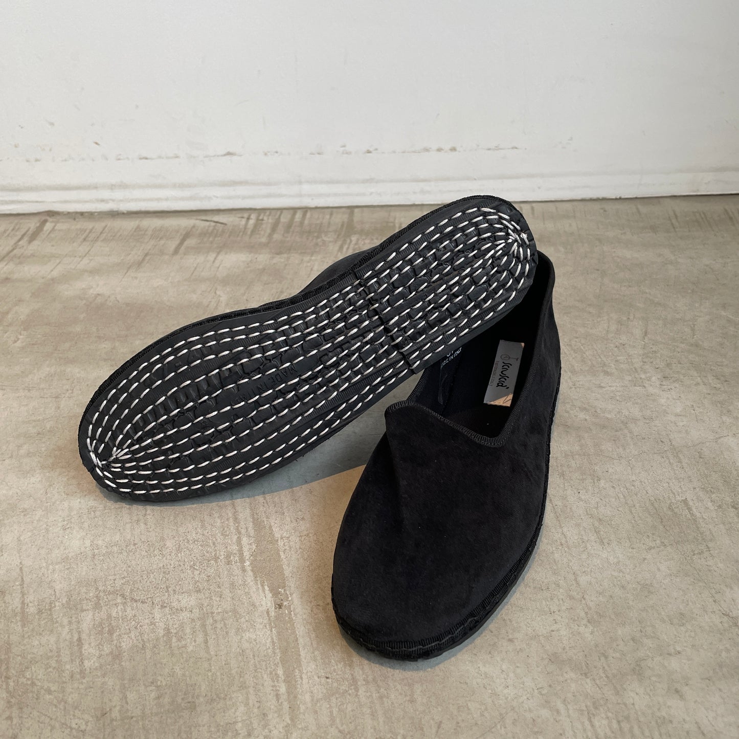 sciuscia//TRAGARA CLASSIC BLACK