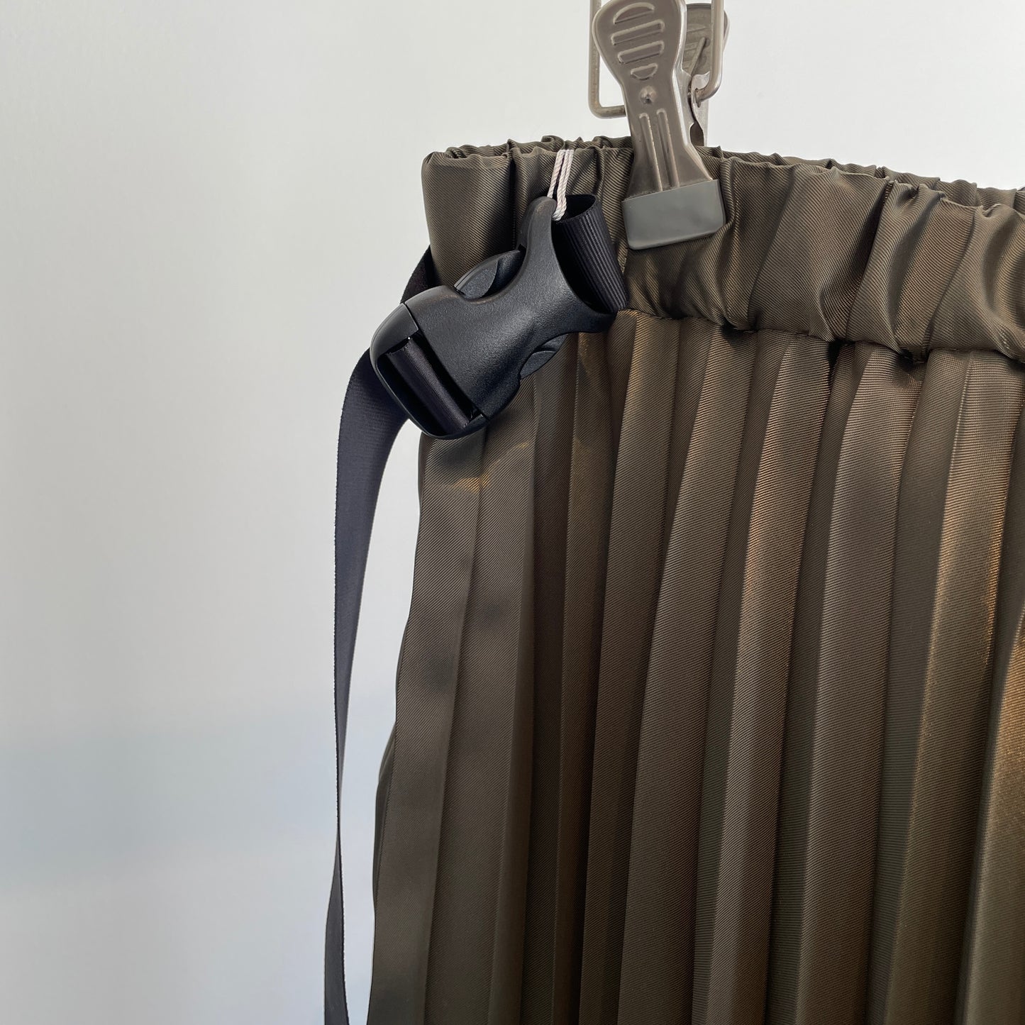 itochi //Polyester twill half way accordion pleated skirt itSK08-11-M
