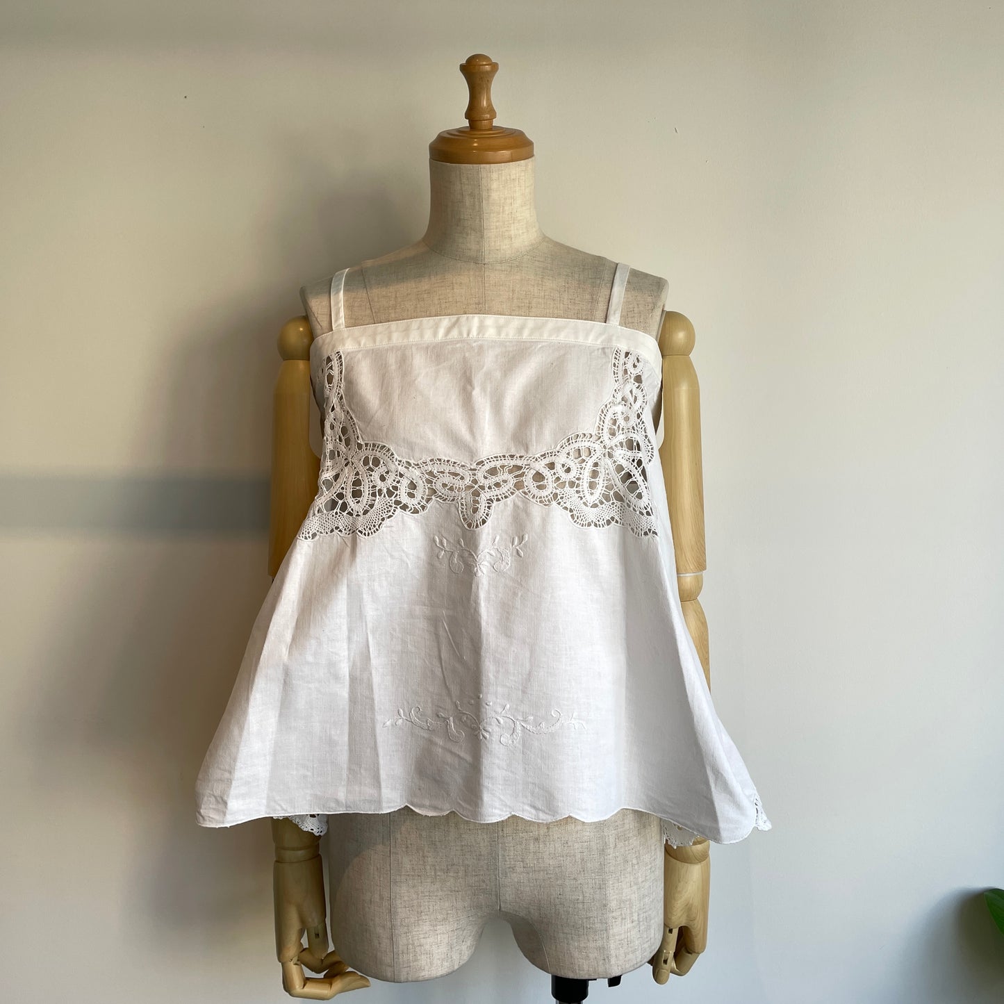 Heriter //bobbin lace tablecloth camisole H0-00-3061