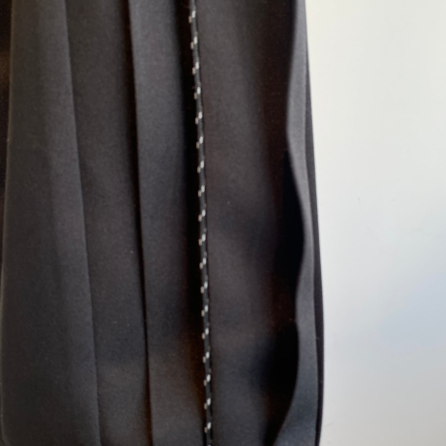 itochi //Polyester Linon pleated track pants