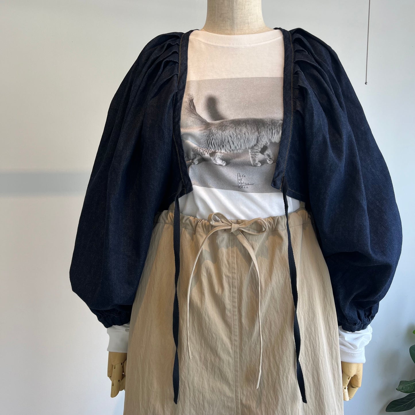 si si si//VICTORIANBOLERO 2025-SS111