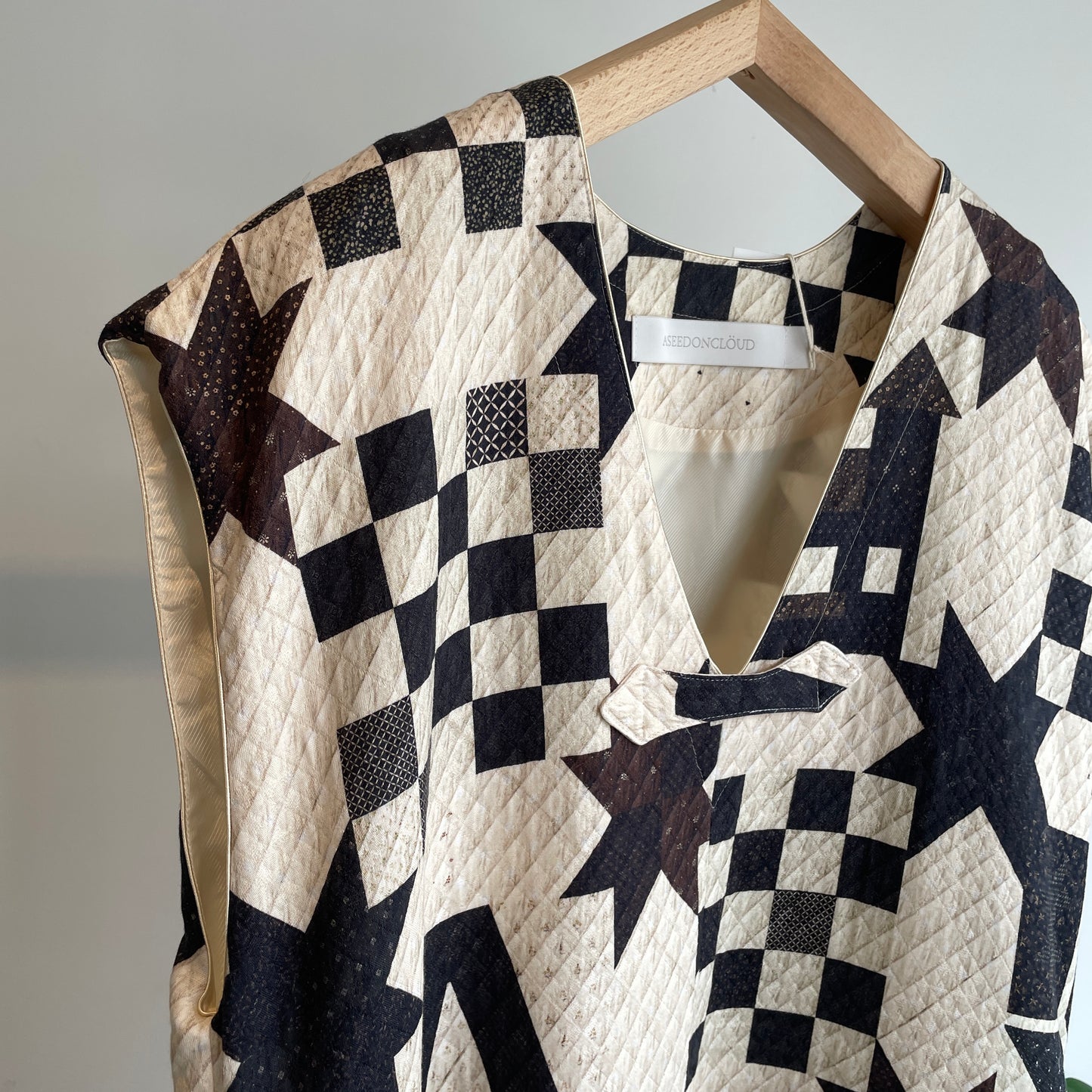 ASEEDONCLOUD //Study uniform dress(Map quit print) 252302