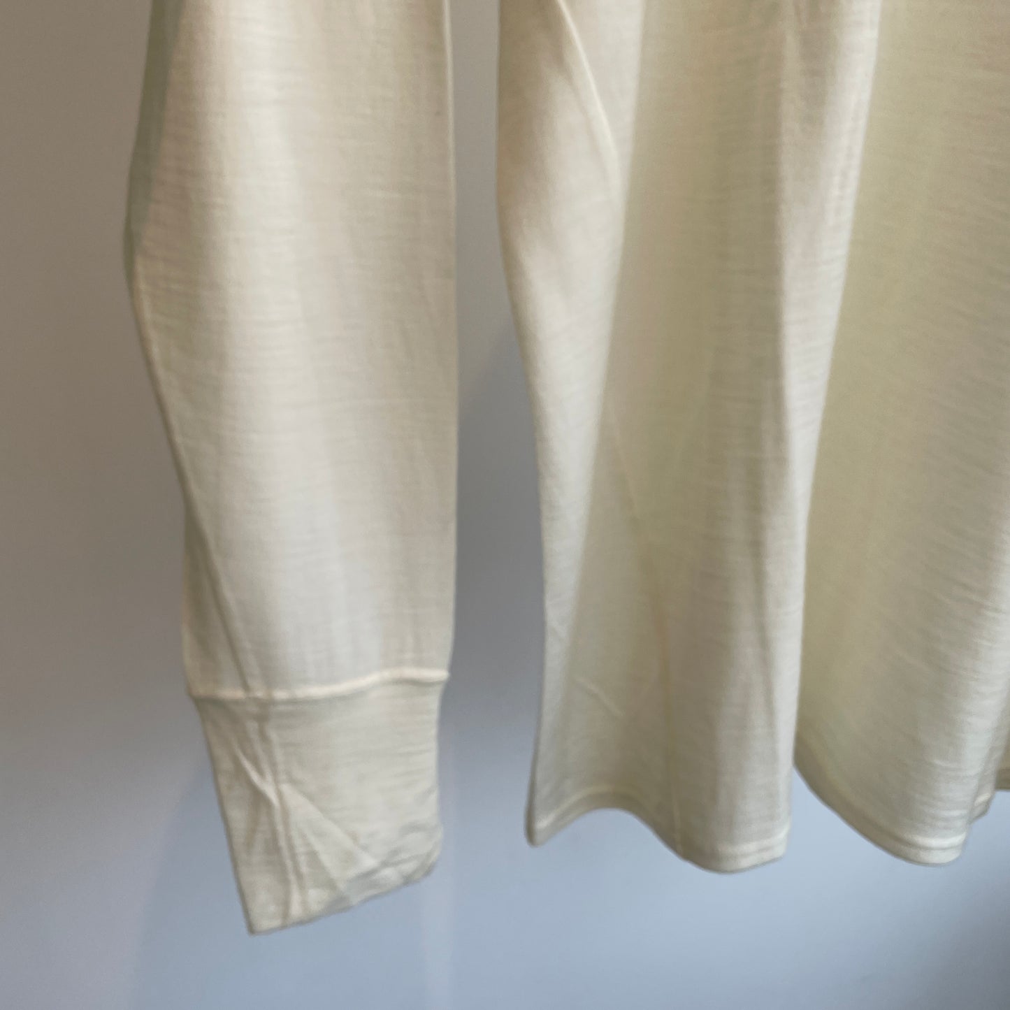 universaltissu //ウォッシャブルウール天竺 タートルネックPO TS233CT091