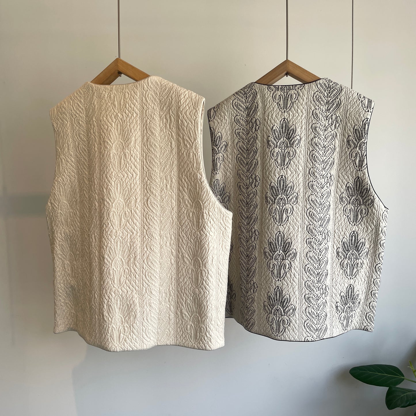 qiri //boutis jacquard ベスト
6301BL005252