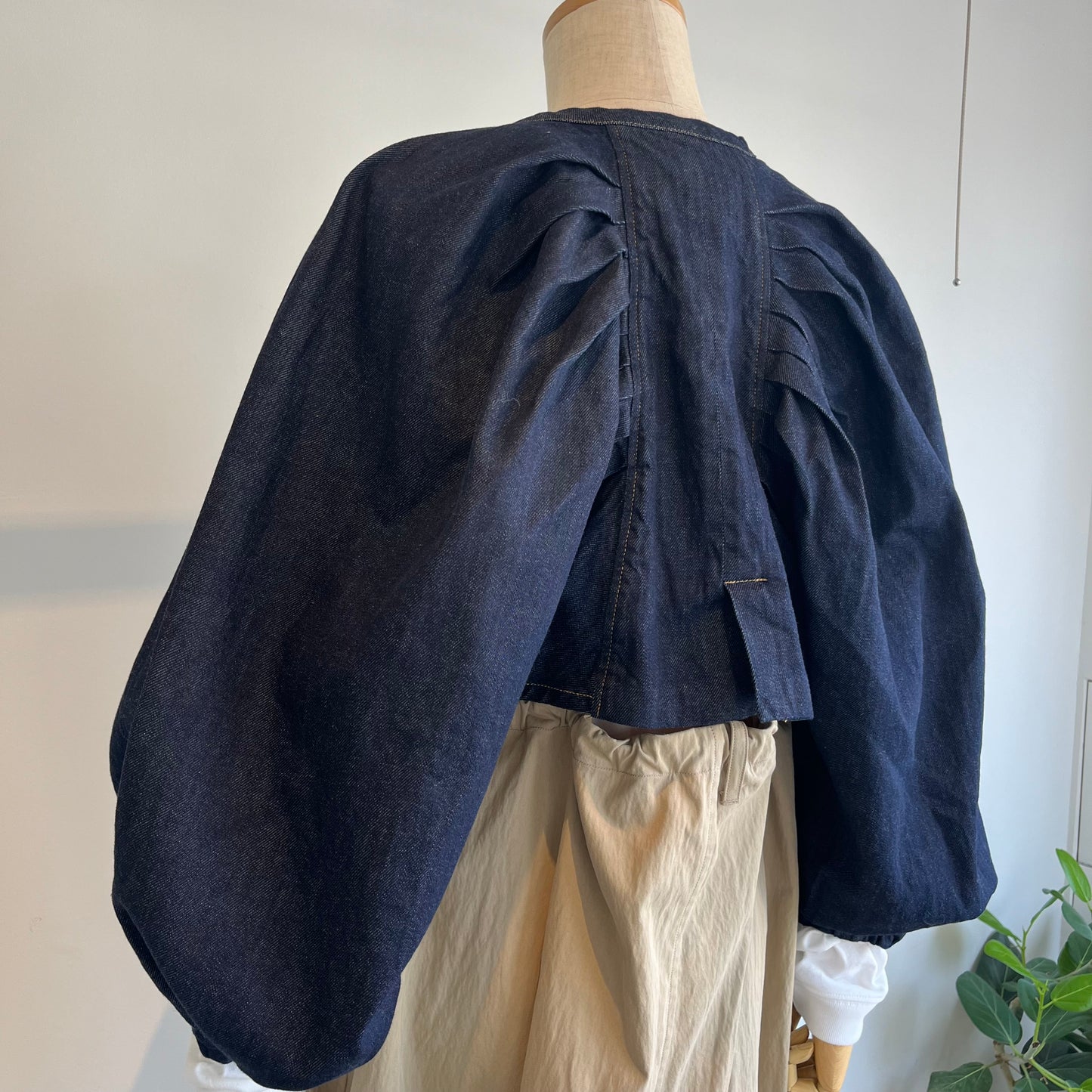 si si si//VICTORIANBOLERO 2025-SS111