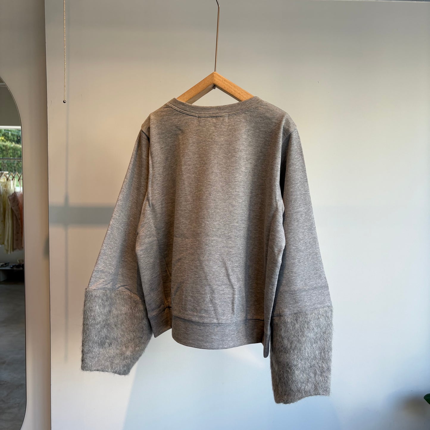 porter des boutons//シャギーカフプルオーバー P13-3-020