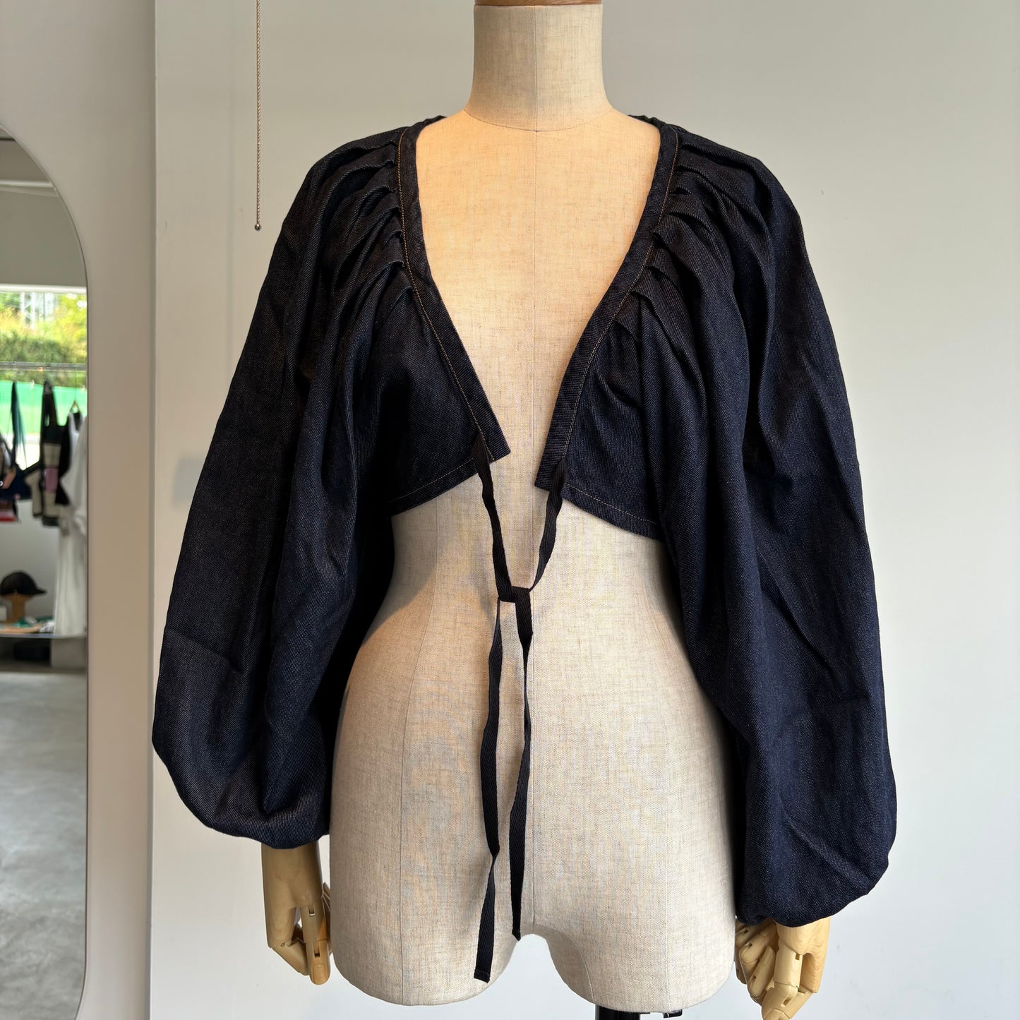 si si si//VICTORIANBOLERO 2025-SS111