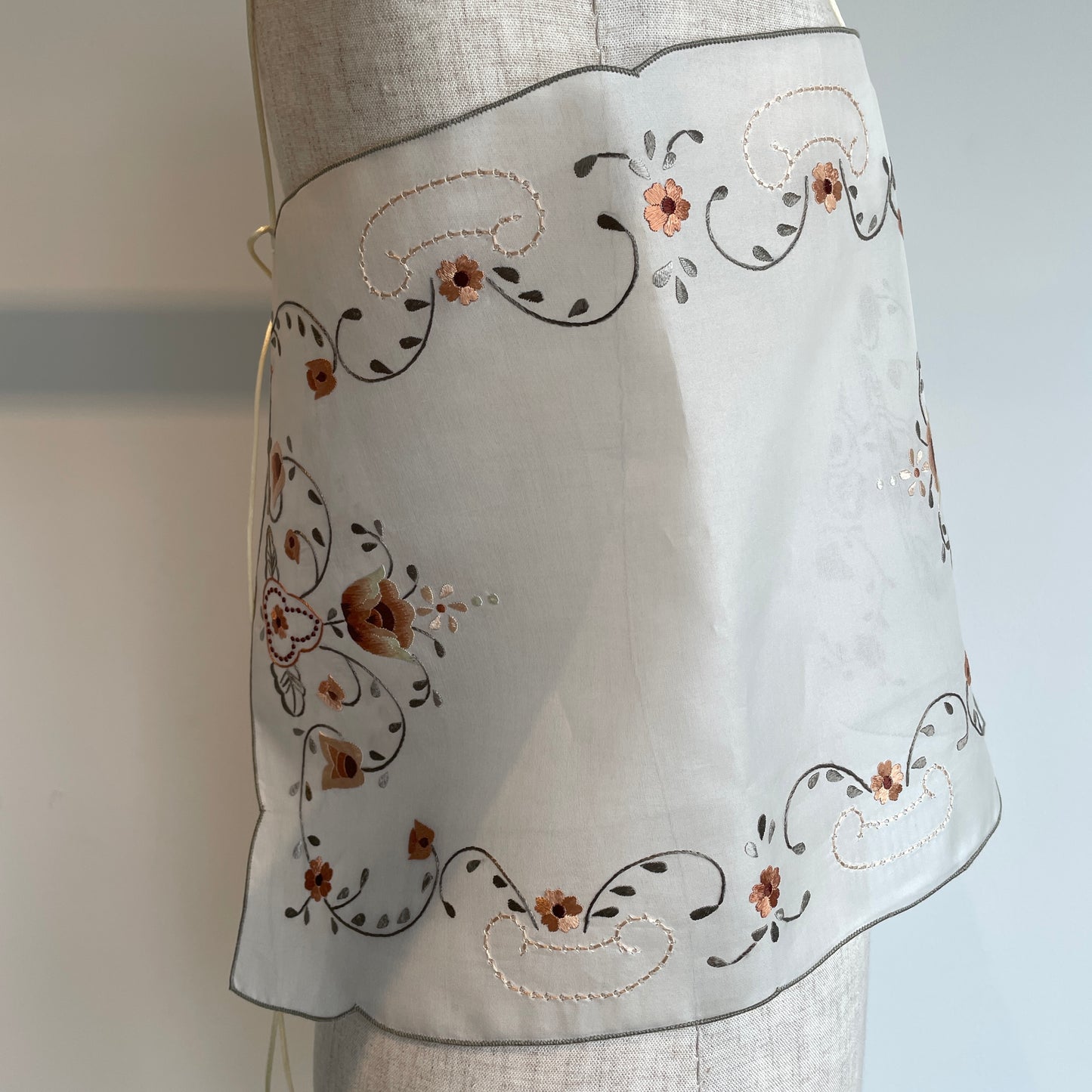 heriter//embroidery parts camisole H0-00-3058