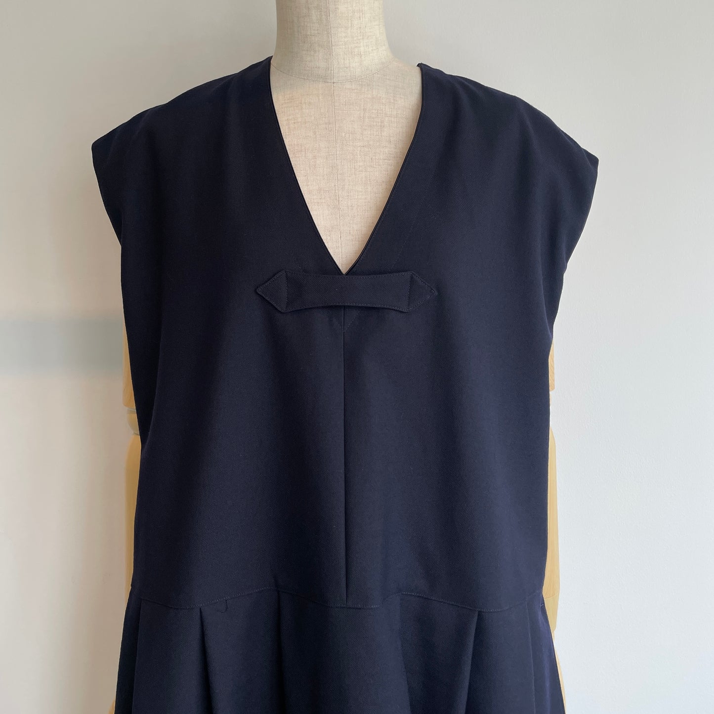 ASEEDONCLOUD //Study uniform dress(Chimney ash wool) 252301