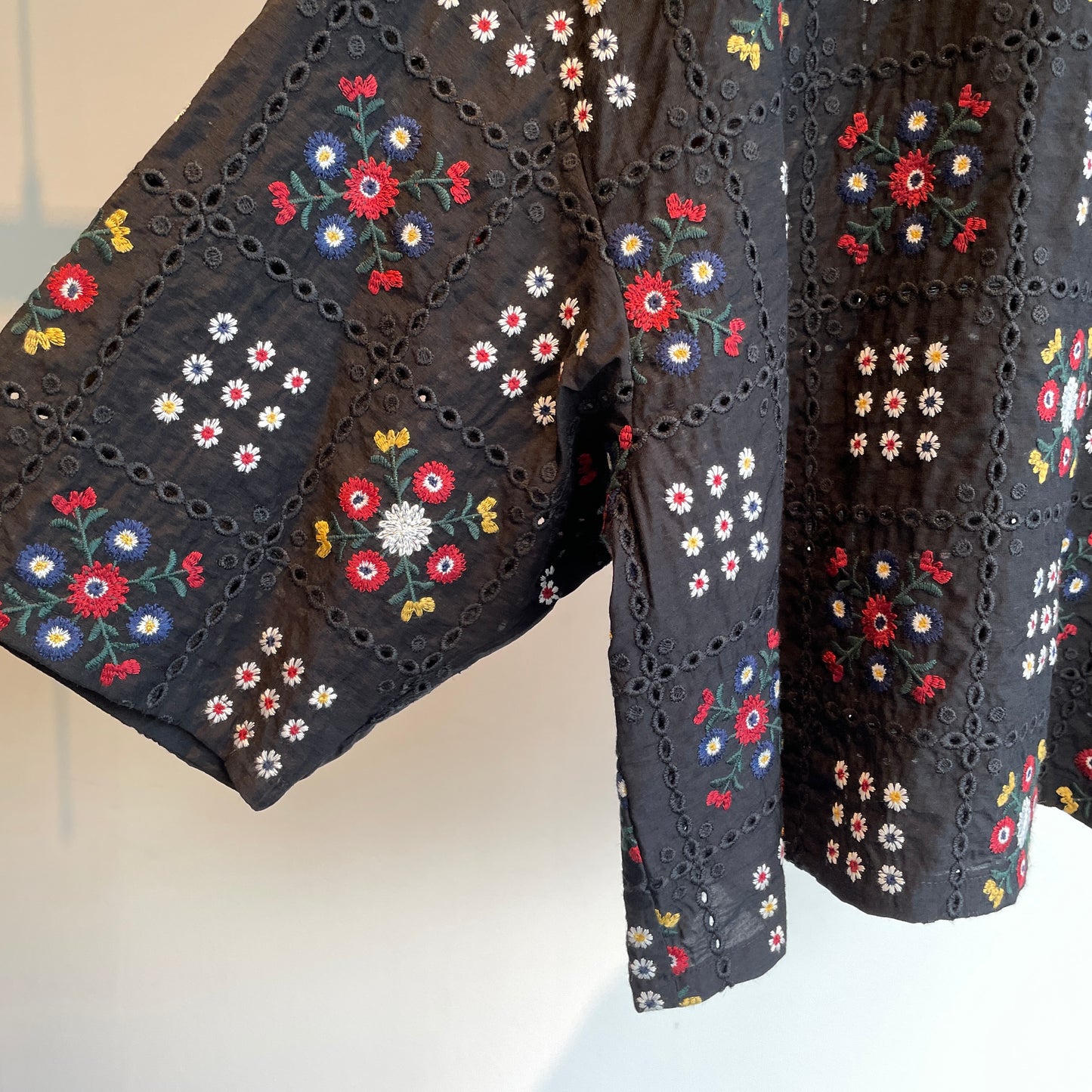yuni//eyelet embroidely haori ブラウス 1701BL044251