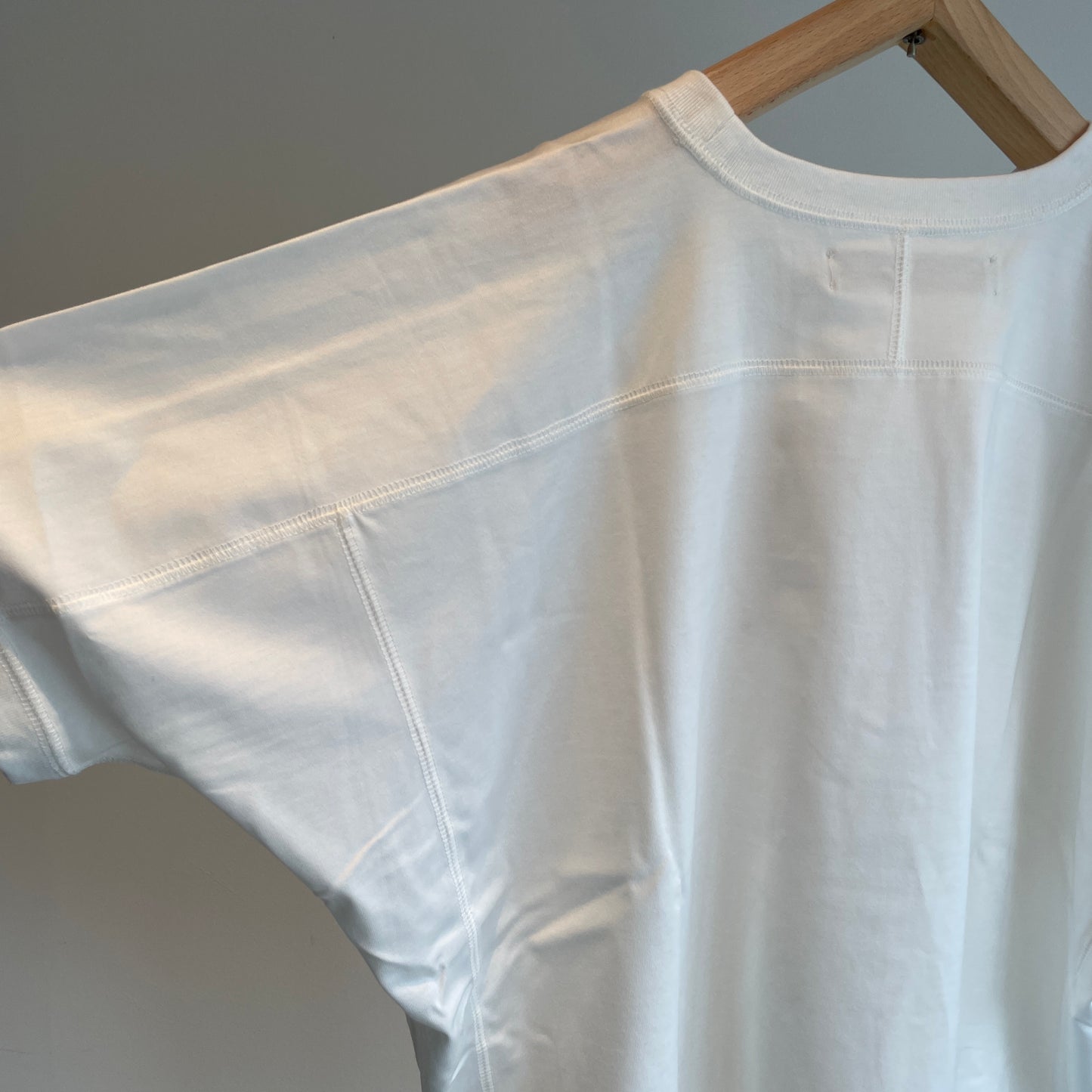 ASEEDONCLOUD//shokuonshitsu T-shirt 251811