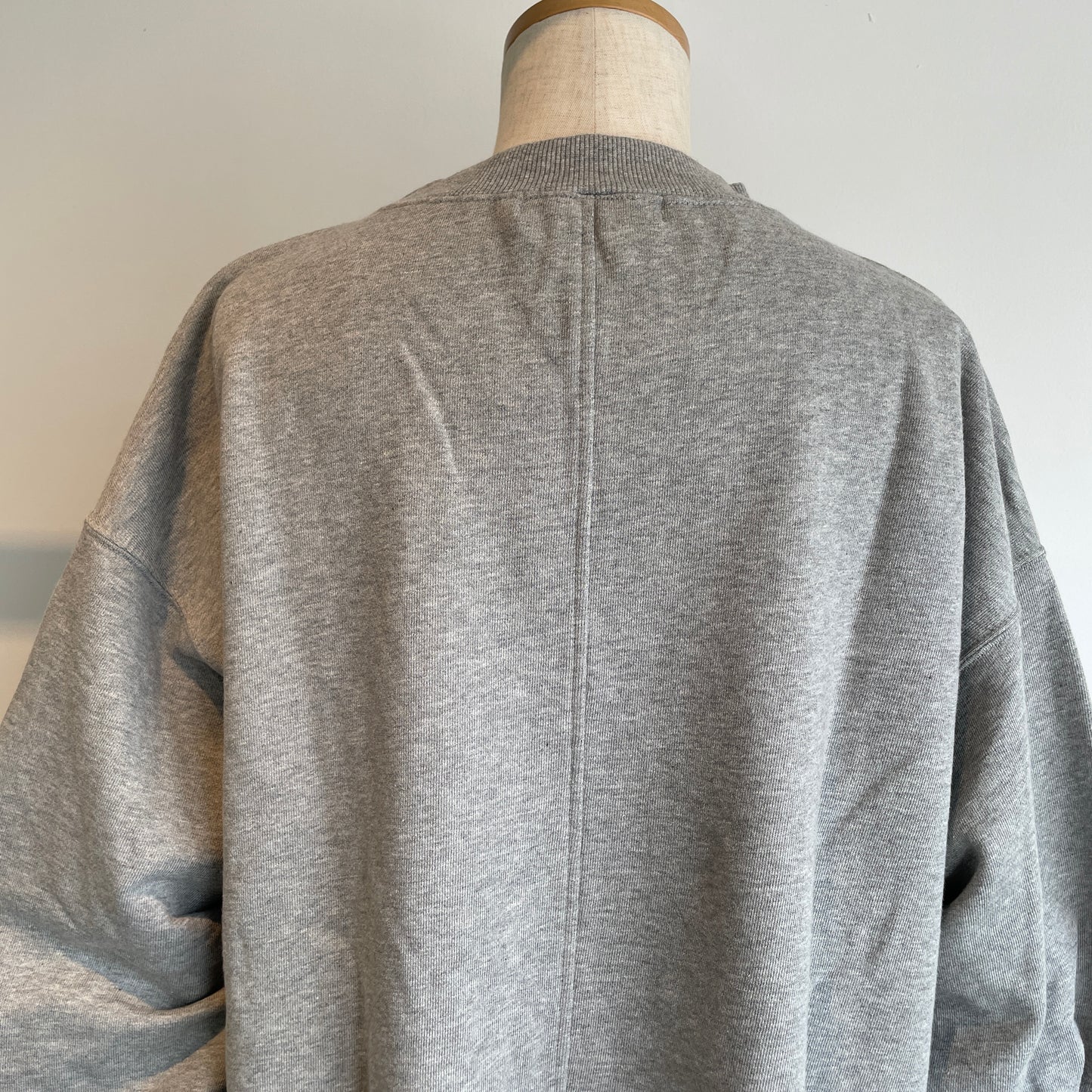 universaltissu//セントラル裏毛
ギャザースリーブPO US250CT017