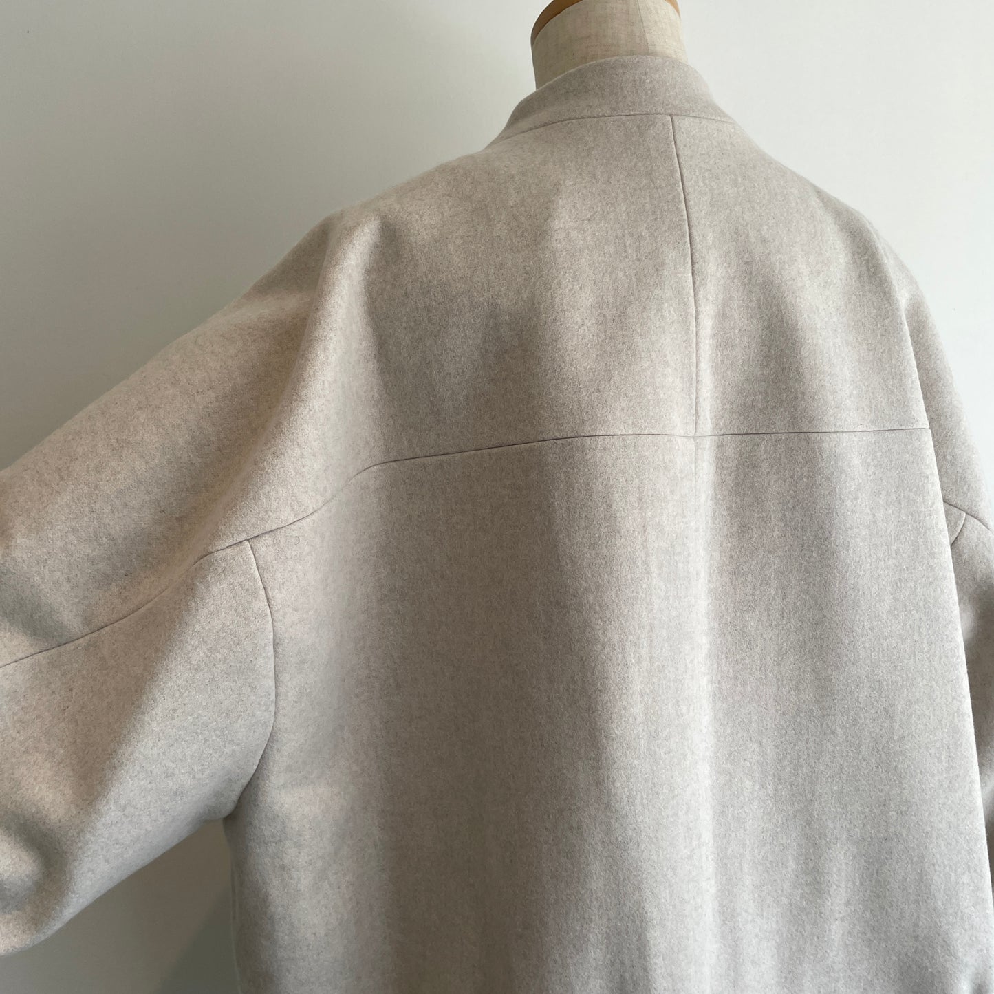 yuni //W/super100 middle length cocooCO 1701CO001252