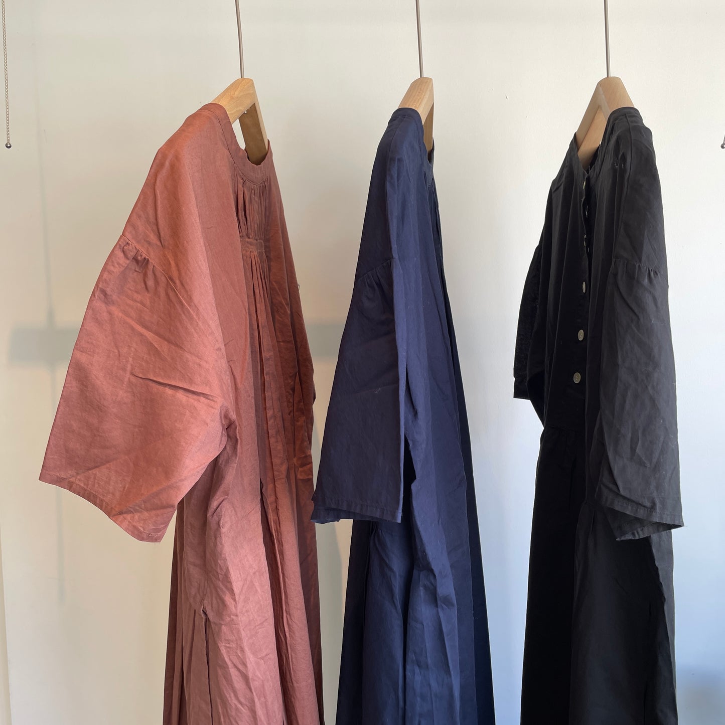handsofcreation//60/-綿麻リネンローンクルーN2way OP 01530116
