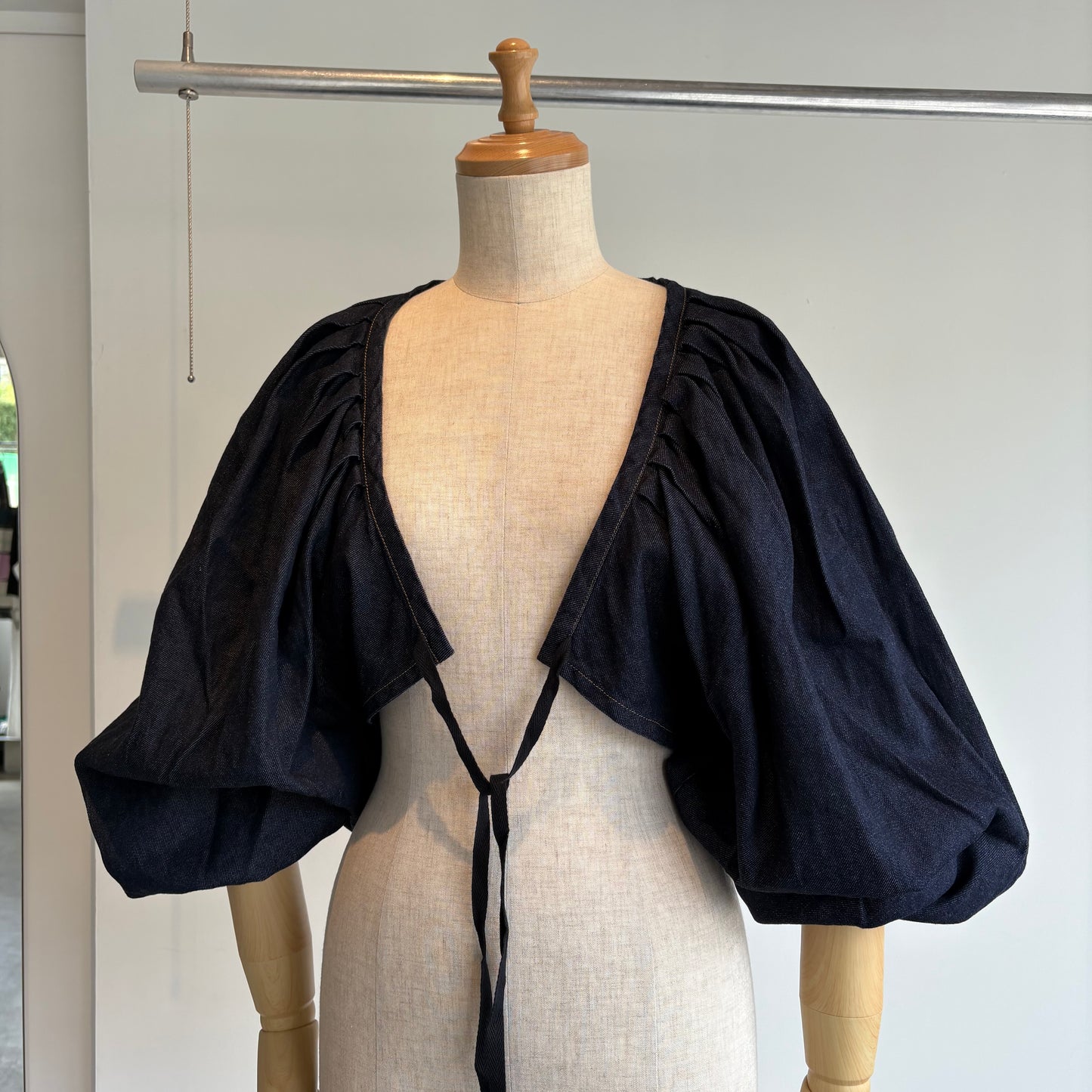 si si si//VICTORIANBOLERO 2025-SS111