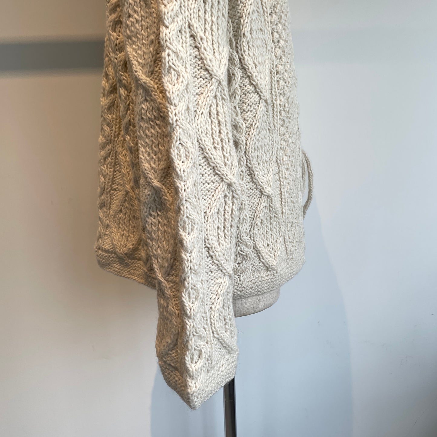 Heriter //hand aran cardigan H0-00-1002