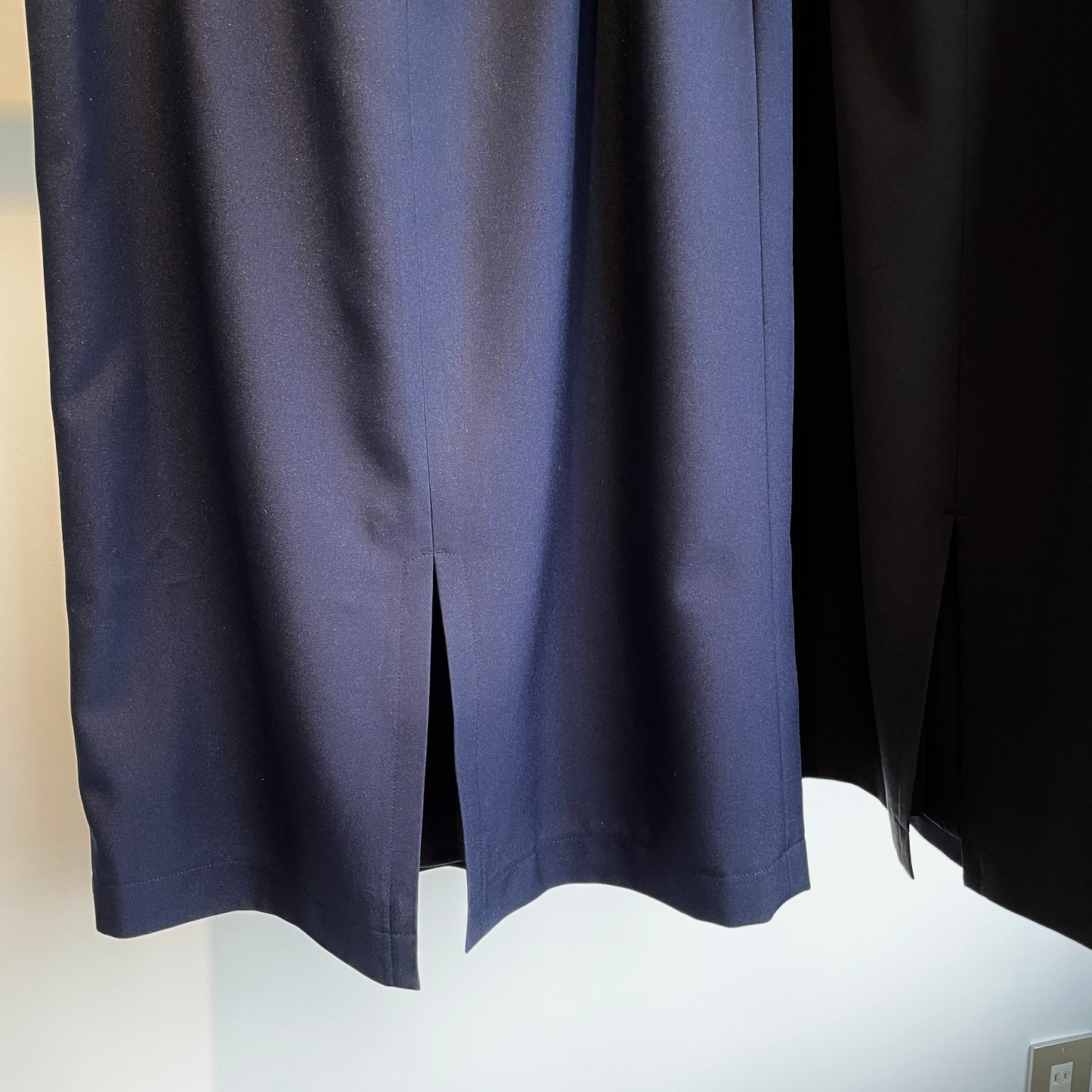 sisisi //skirt 2023-AW073