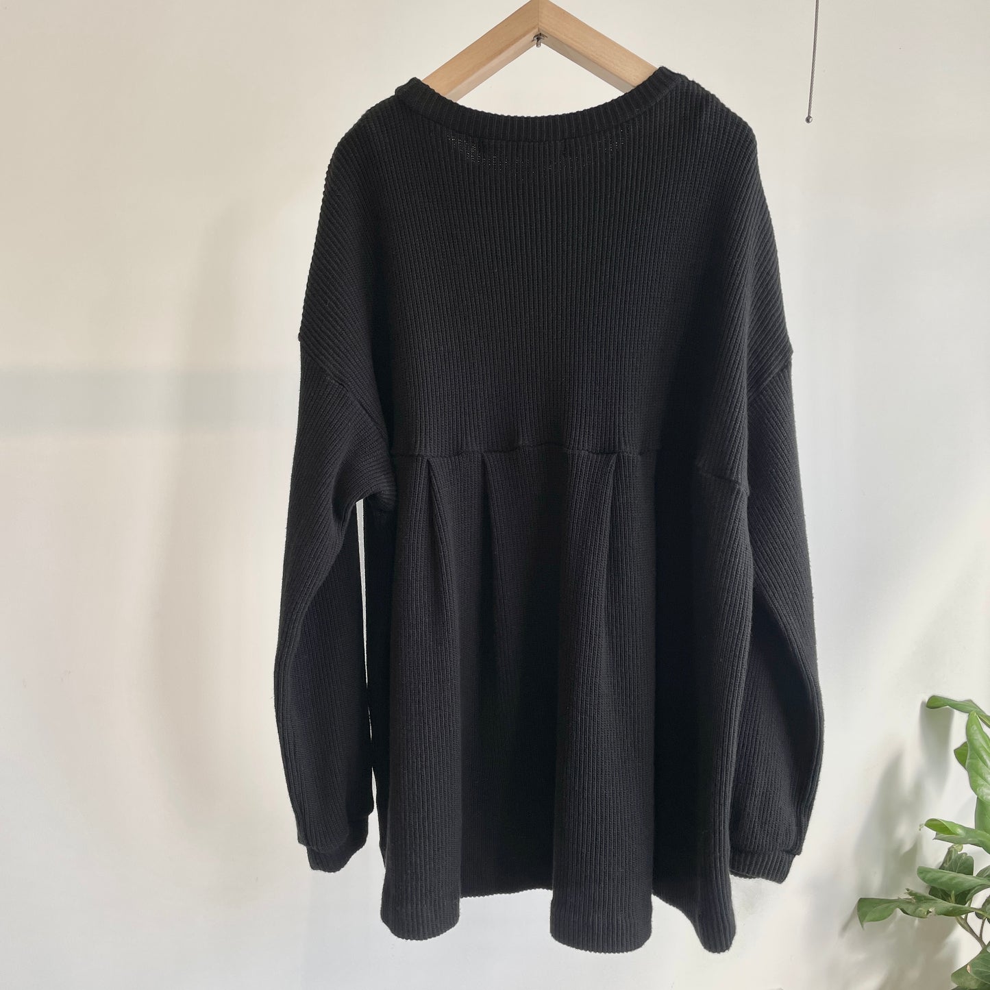 universaltissu//リブニット タックプルオーバー US250CT003