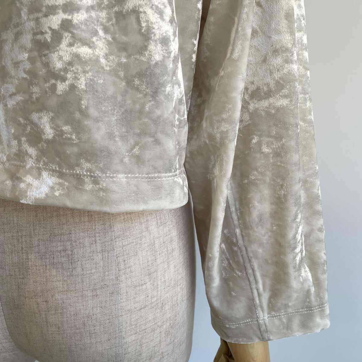 buoy buoy//recycle VELOUR SNAP カーディガン 2701CT011262