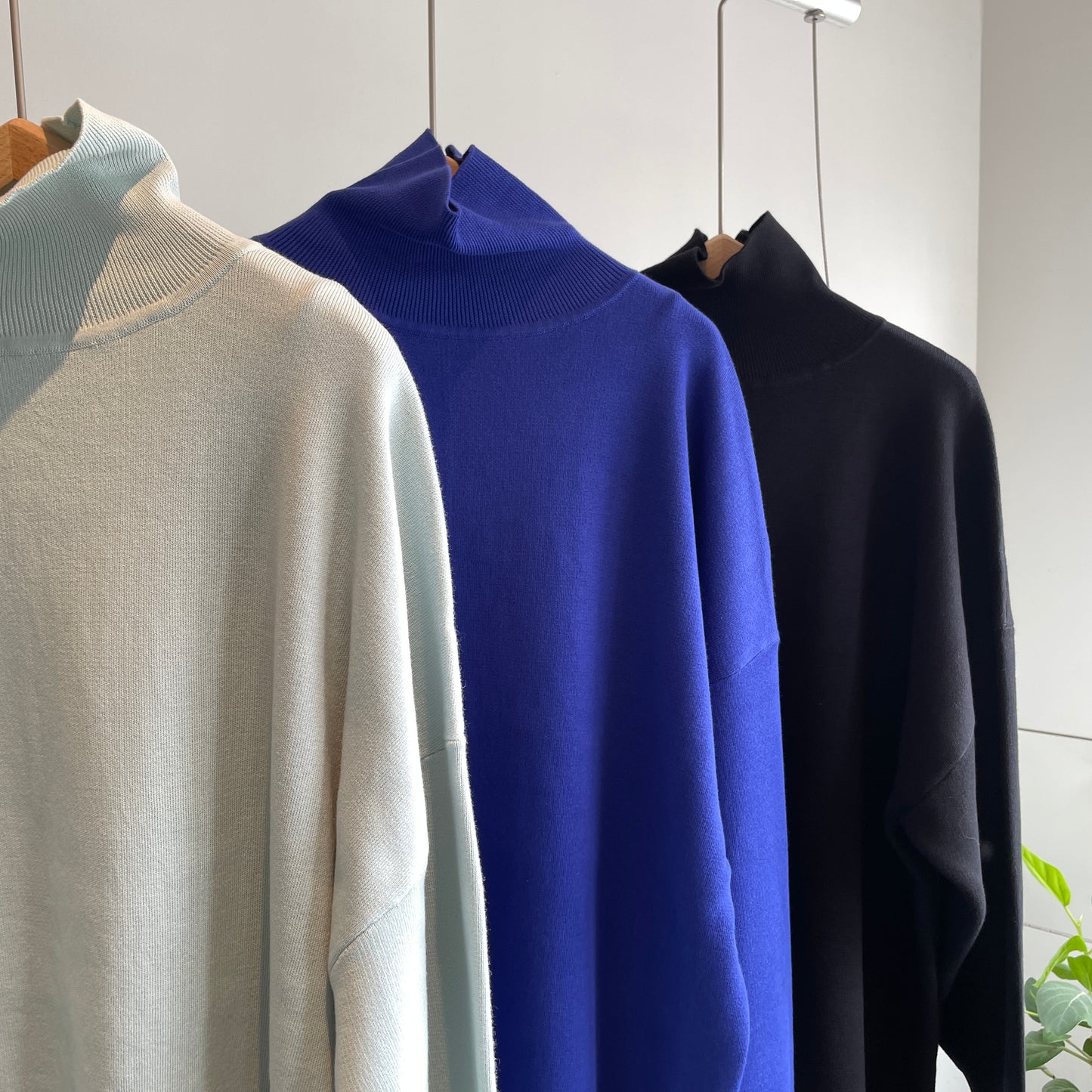 yuni //C/スムース2wayhighneck knit 1701KN007252