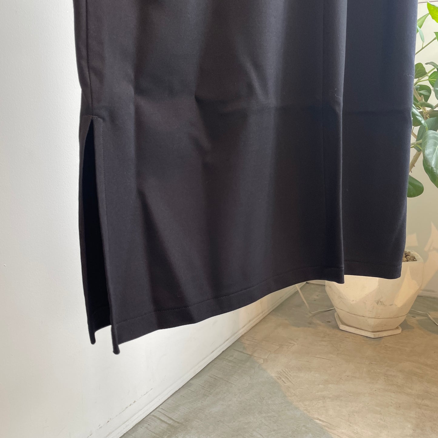 yuni //R/W slitneck jumperSK 1701OP008252