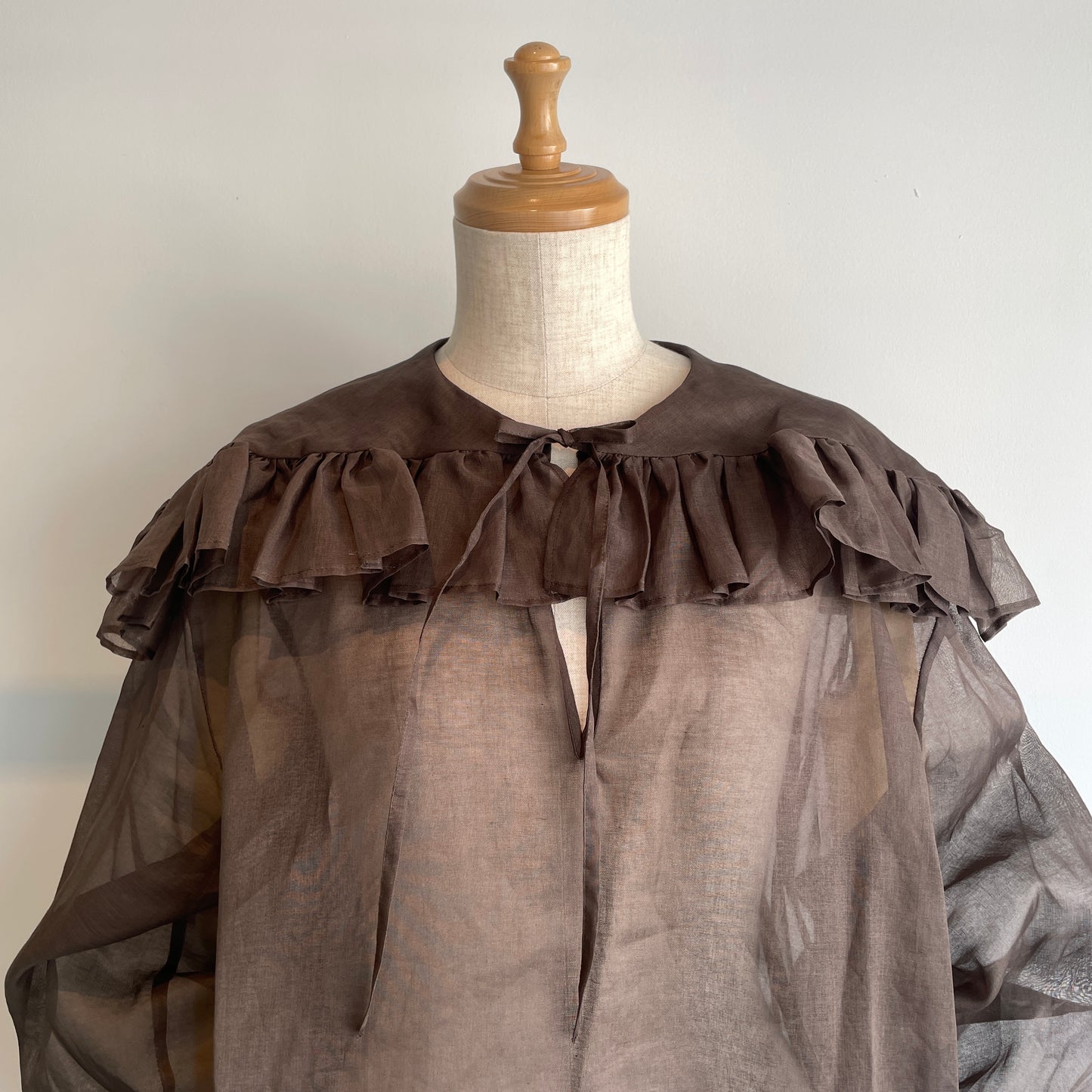 Heriter //fril collar blouse H0-00-3065