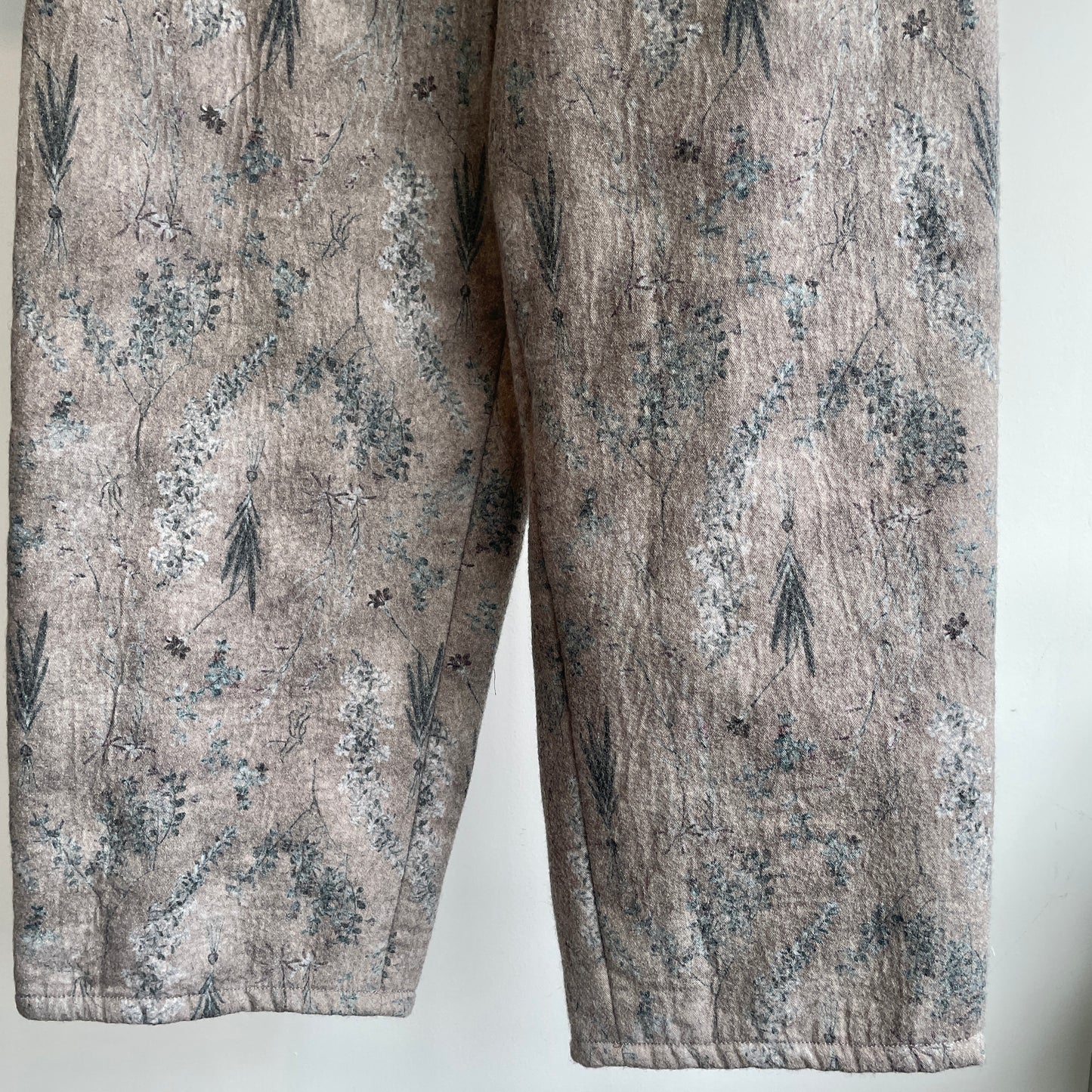 qiri //old letter flowers カーブパンツ 6301PT010252