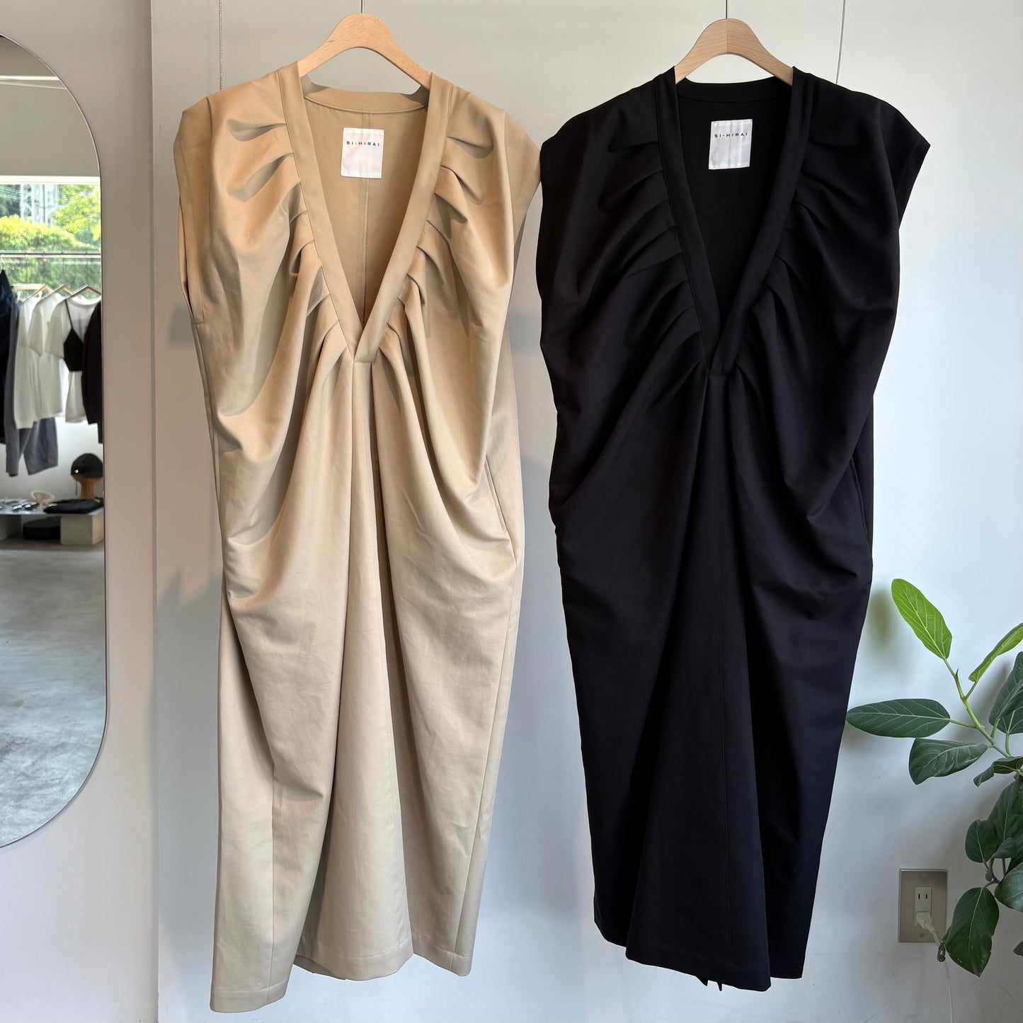 SIHIRAI//TUCK-ONE-PIECE DRESS CHAW 25-5115 (DD)