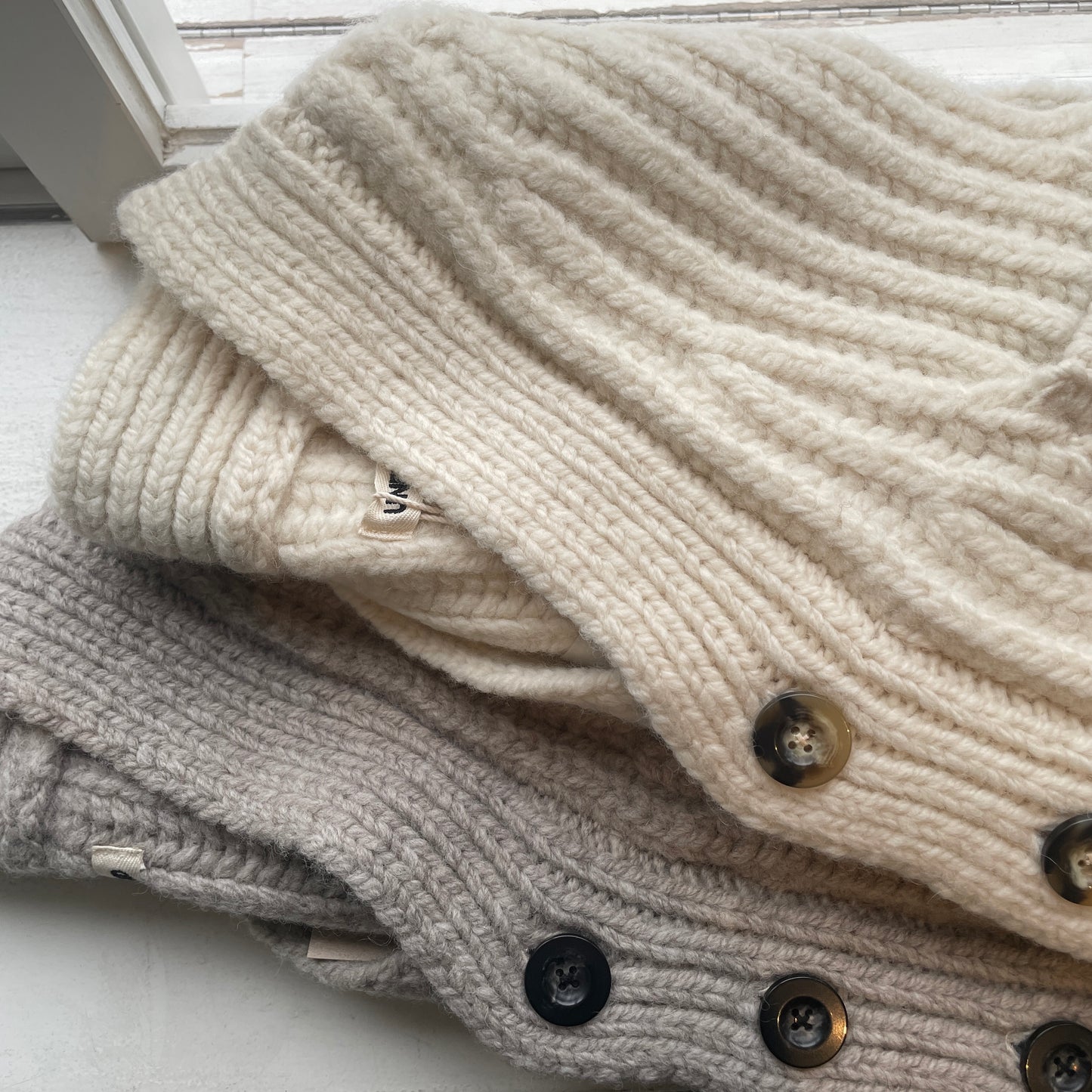 UNDYED //ハイランドウールニットベスト 25F212