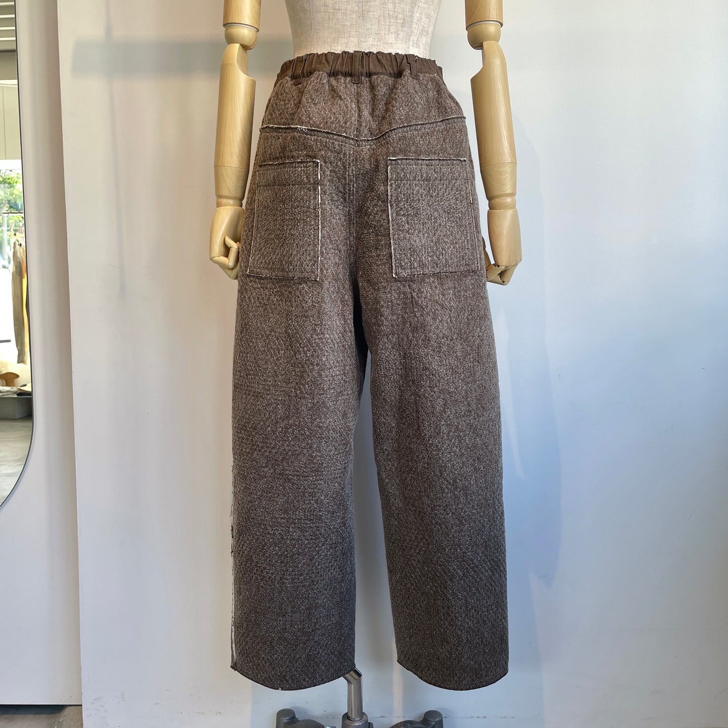 qiri //Denim/ fleece needle punch カーブパンツ 6301PT007252