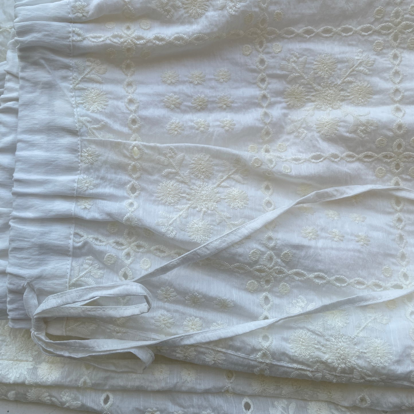 yuni//eyelet embroidelyイージーパンツ 1701PT032251