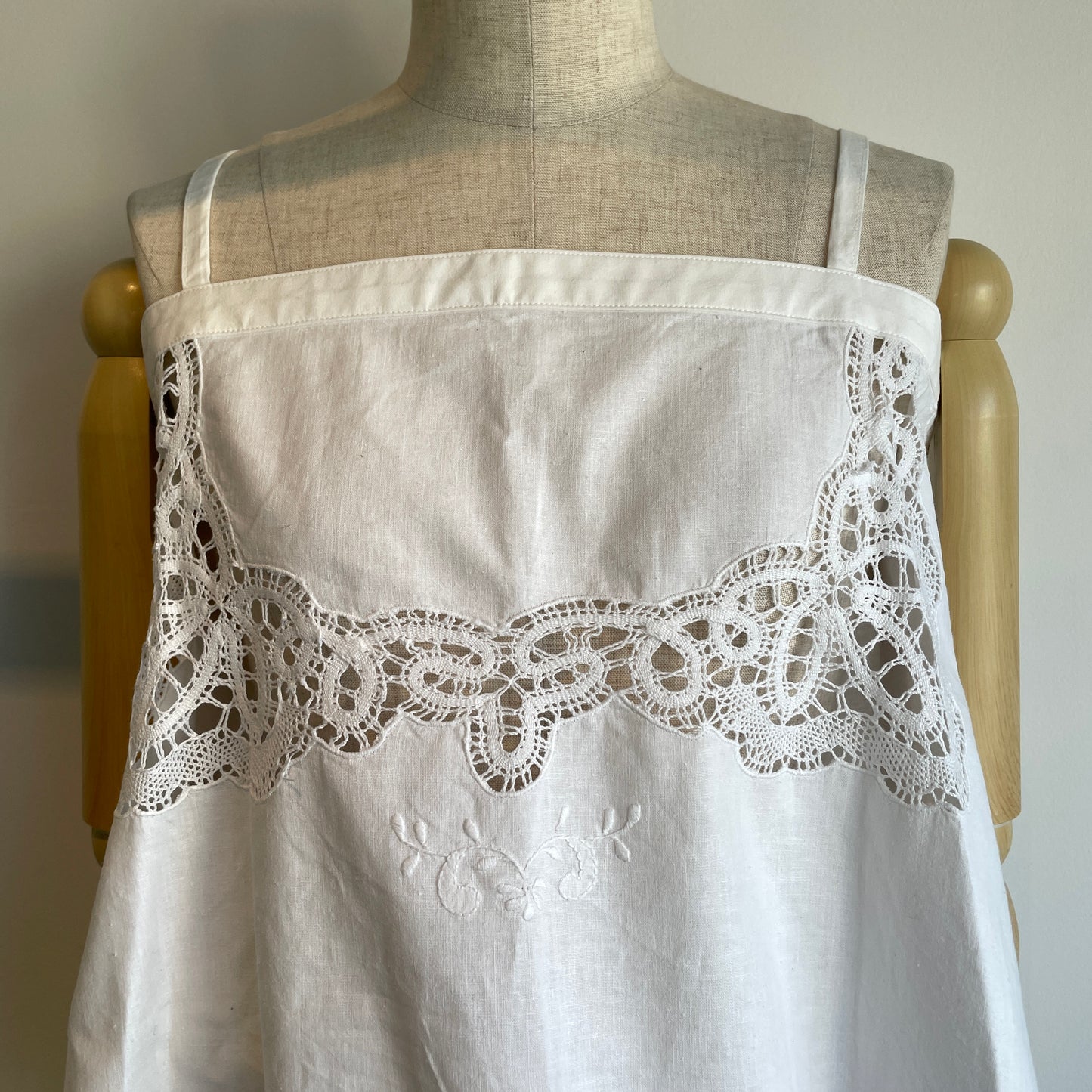 Heriter //bobbin lace tablecloth camisole H0-00-3061