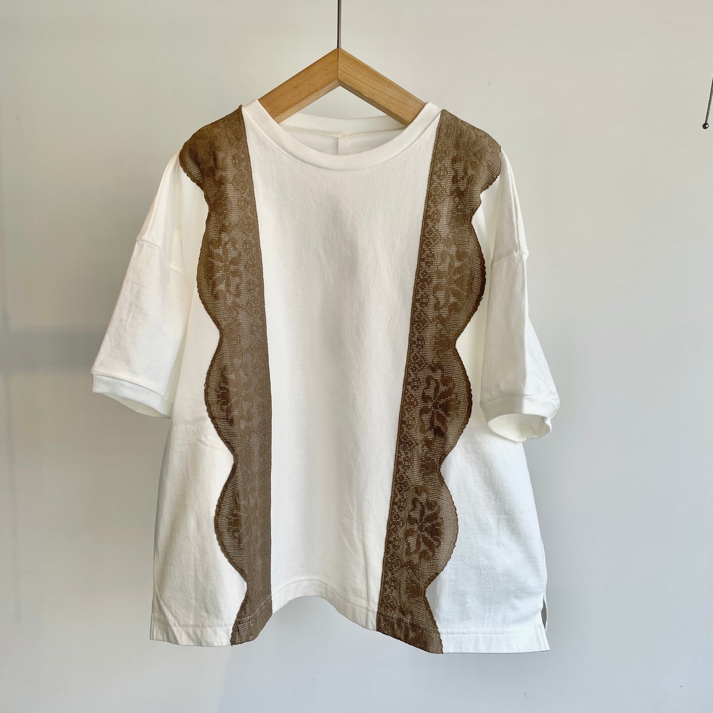 universaltissu//クラシック天竺 イタリアンフィレレースクルーネックTシャツ PA252CT012