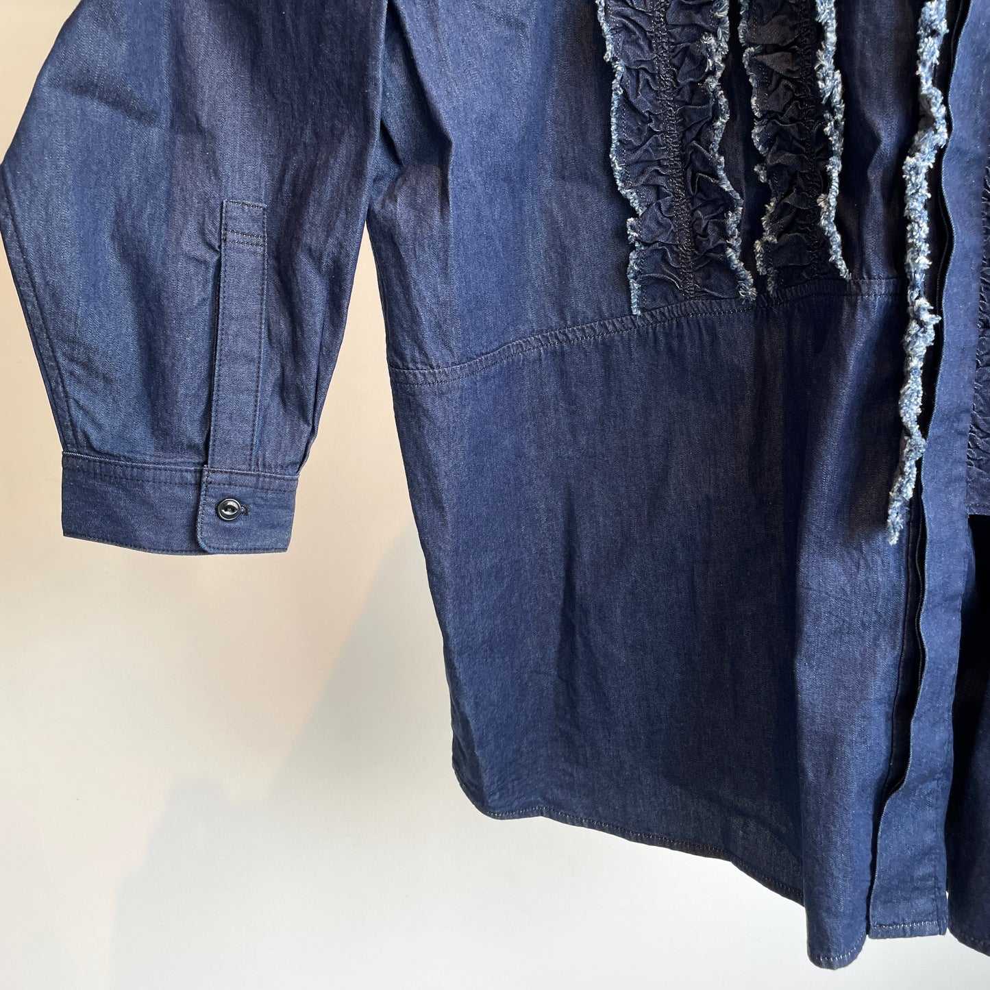 buoy//5.5OZLIGHT DENIM FRILL SHIRT 2701BL003252