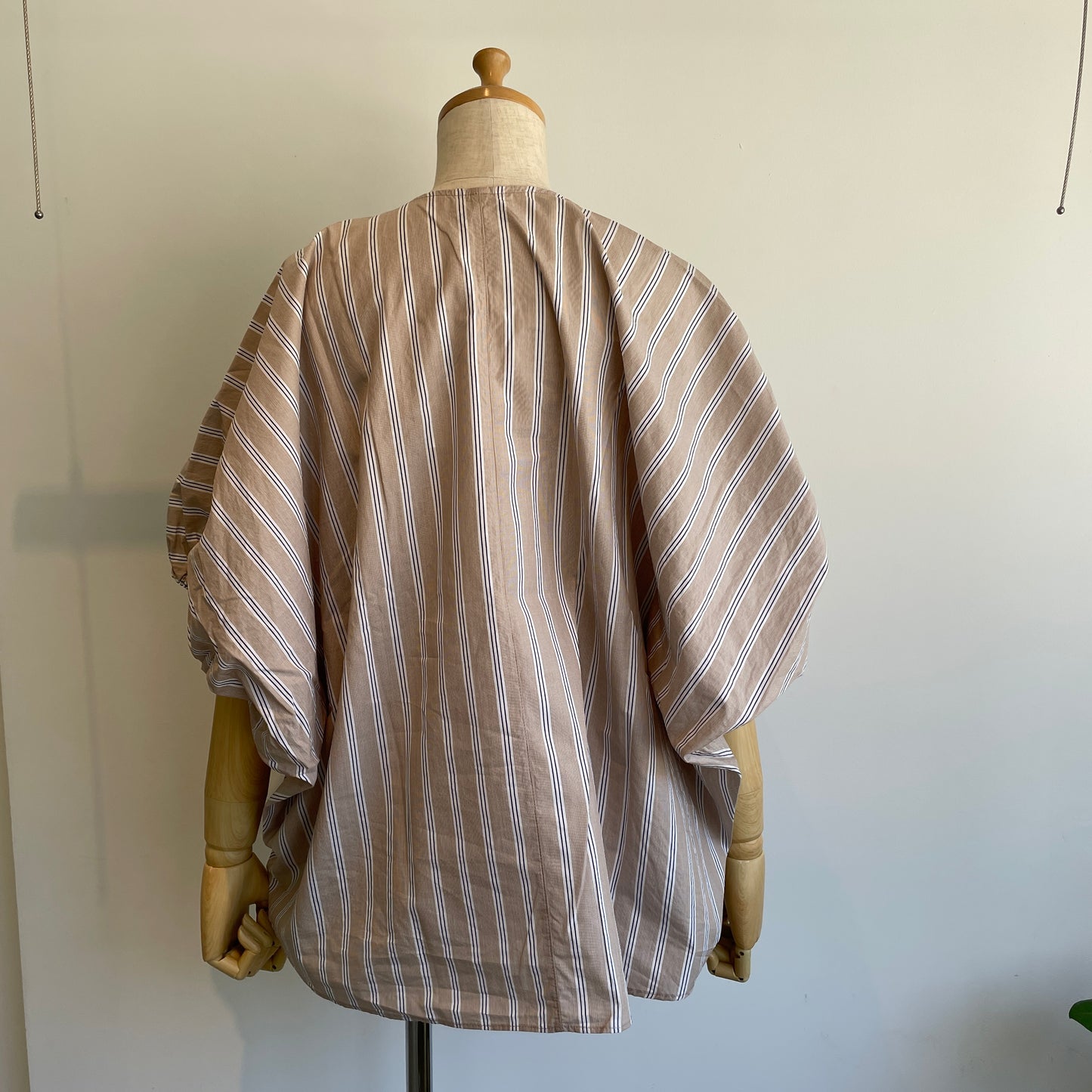 universaltissu //クラシック天竺 コンボギャザースリーブT US253CT022