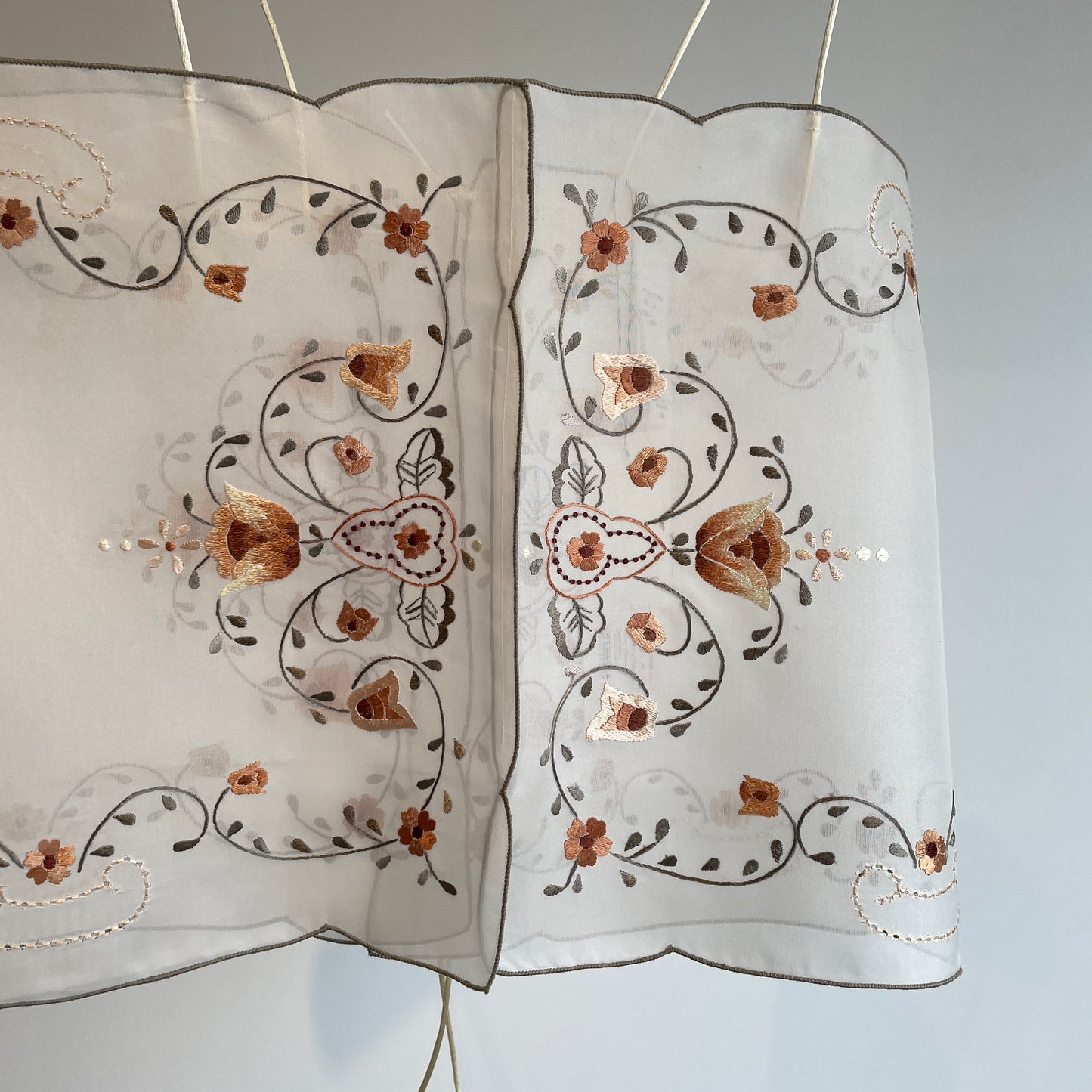 heriter//embroidery parts camisole H0-00-3058