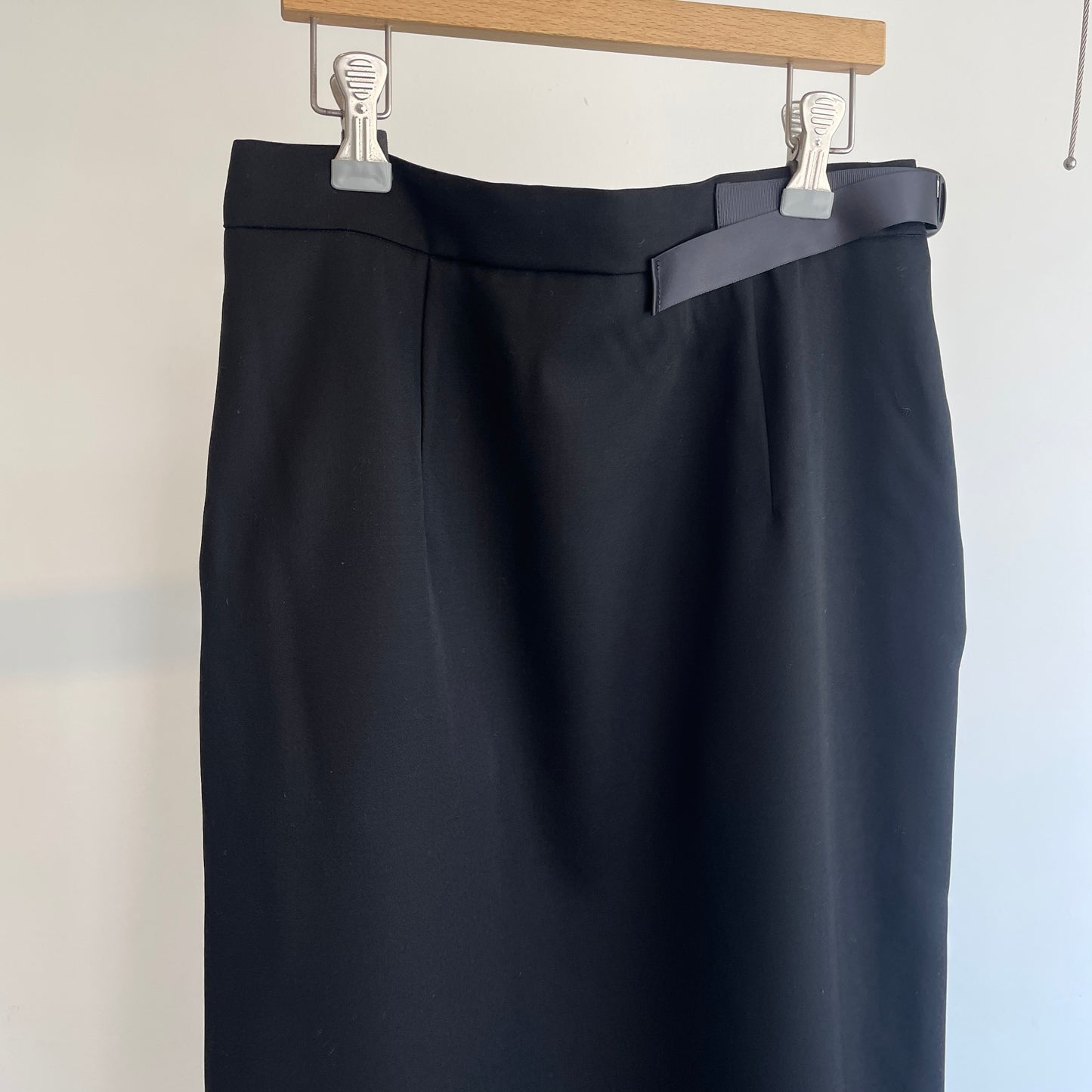 itochi //Super 140's Wool Doeskin Tight Salt Skirt