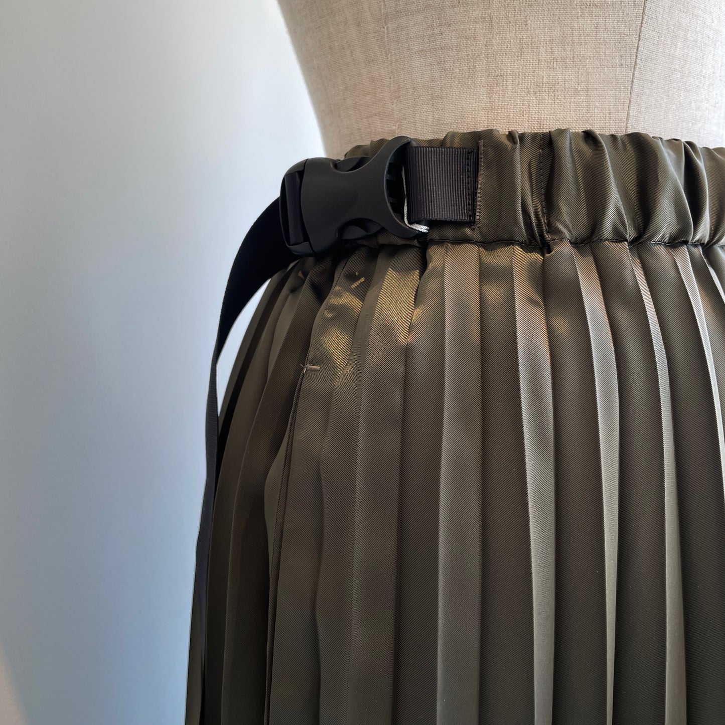 itochi //Polyester twill half way accordion pleated skirt itSK08-11-M