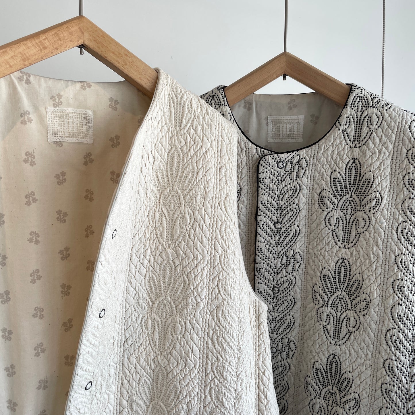 qiri //boutis jacquard ベスト
6301BL005252