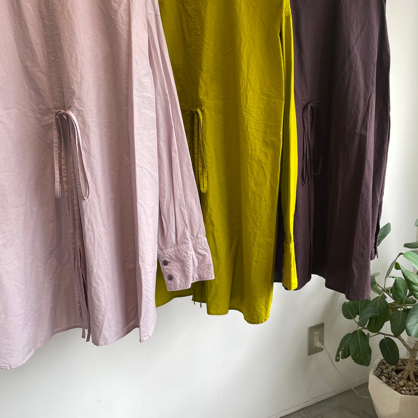yuni //コットンキャッチワッシャーmoe sleeves バックリボン ブラウス 1701BL001252