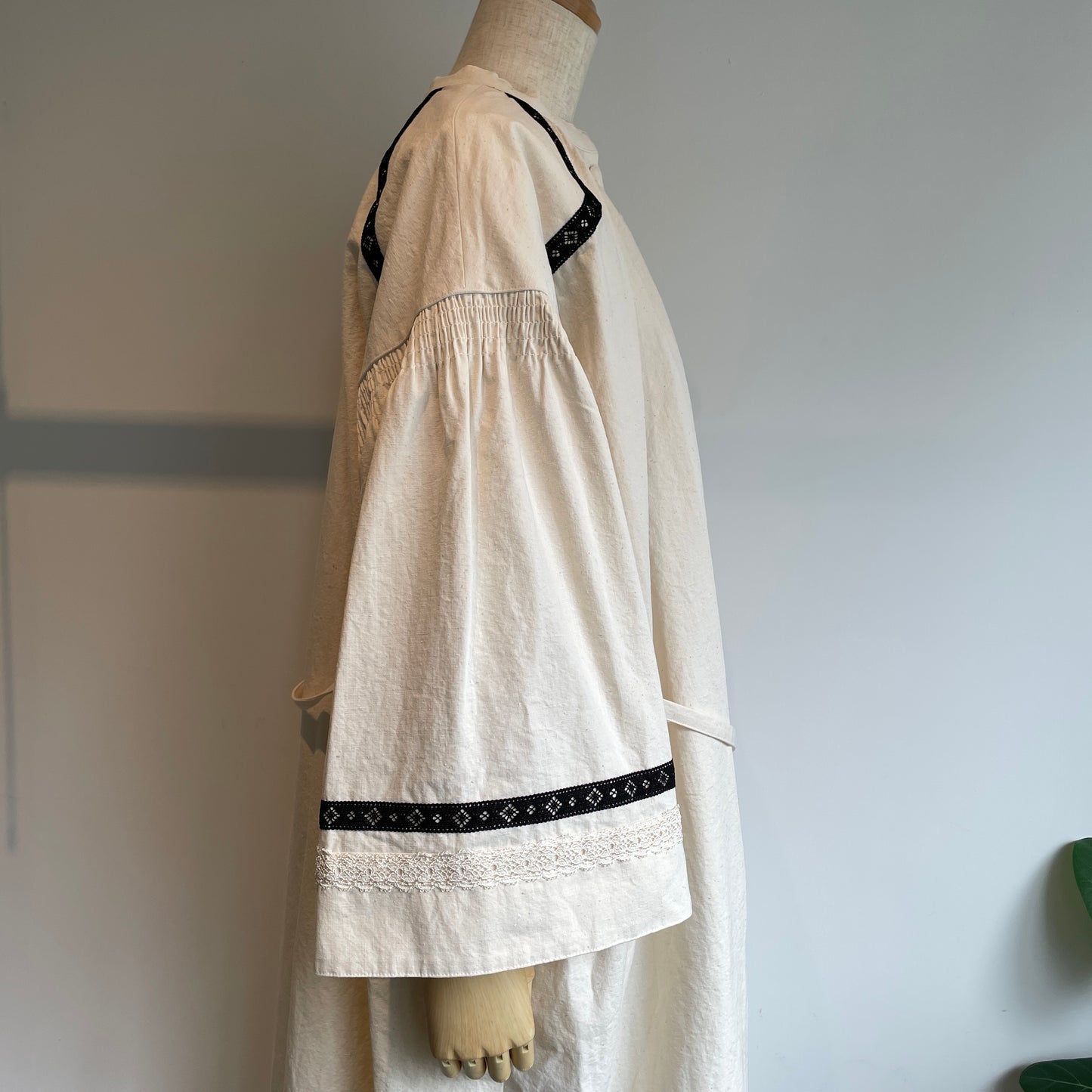 ASEEDONCLOUD //Academic gown dress 252304