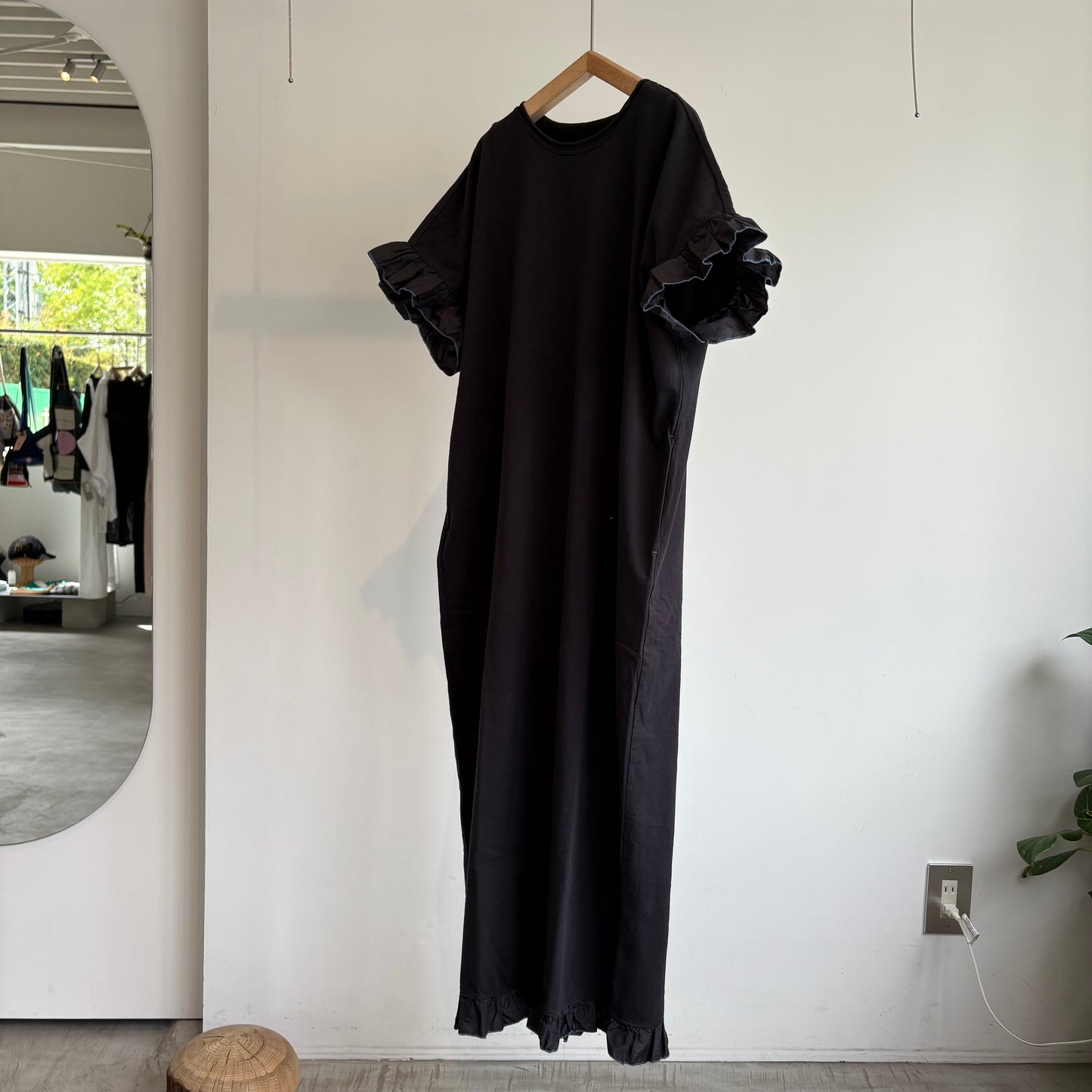 qiri//タイプライター frill one-piece