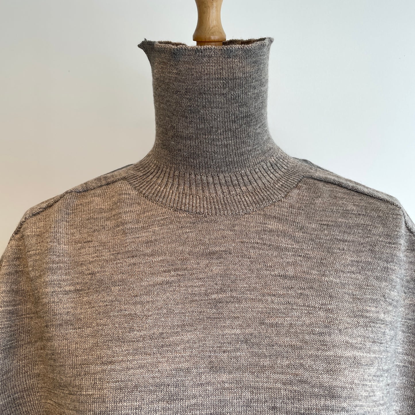 ASEEDONCLOUD //Seiyakou high-neckknit
252802