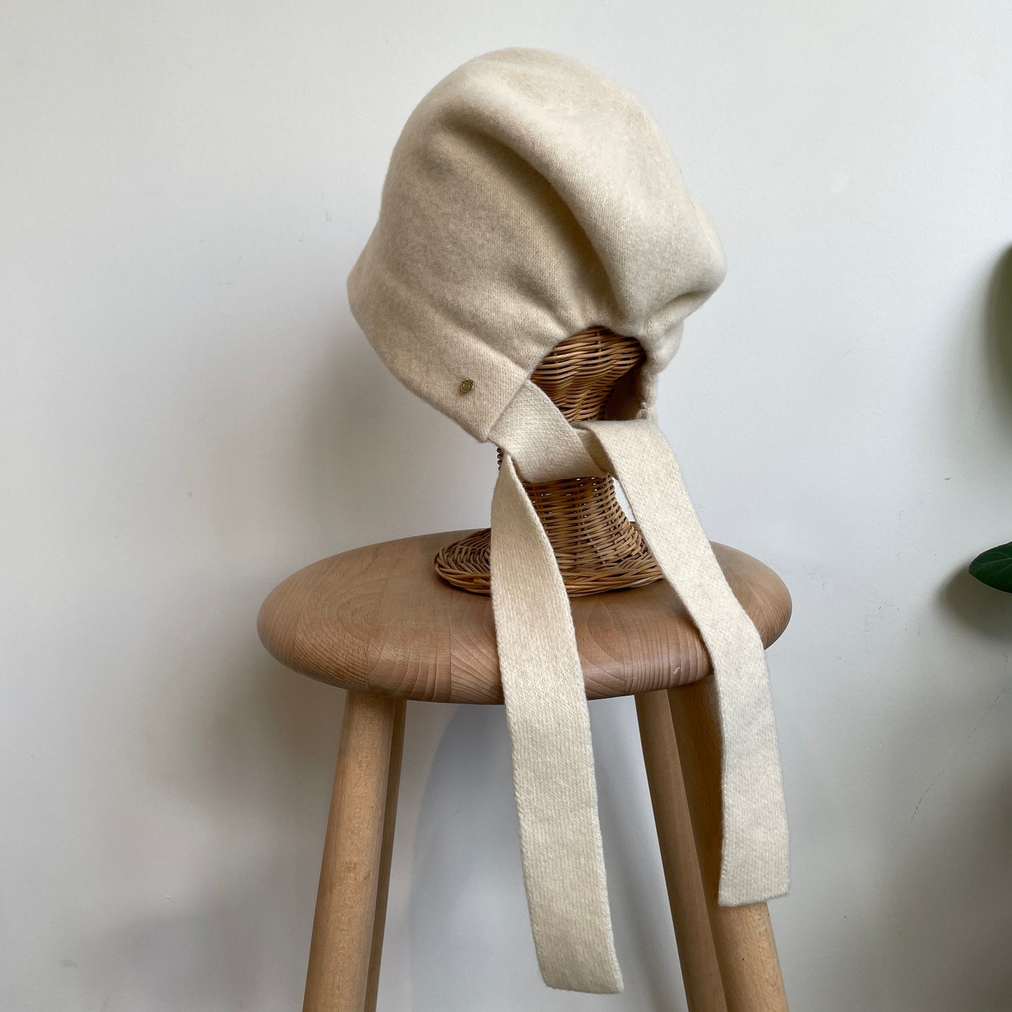 Mia Hat //Basque Hood 2558