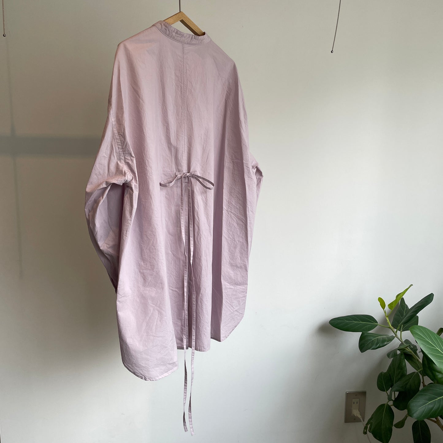 yuni //コットンキャッチワッシャーmoe sleeves バックリボン ブラウス 1701BL001252