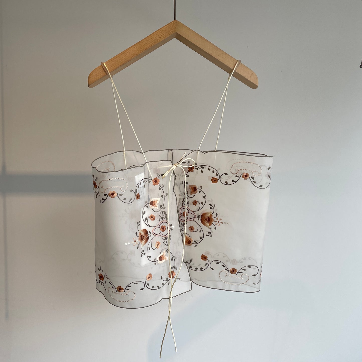 heriter//embroidery parts camisole H0-00-3058