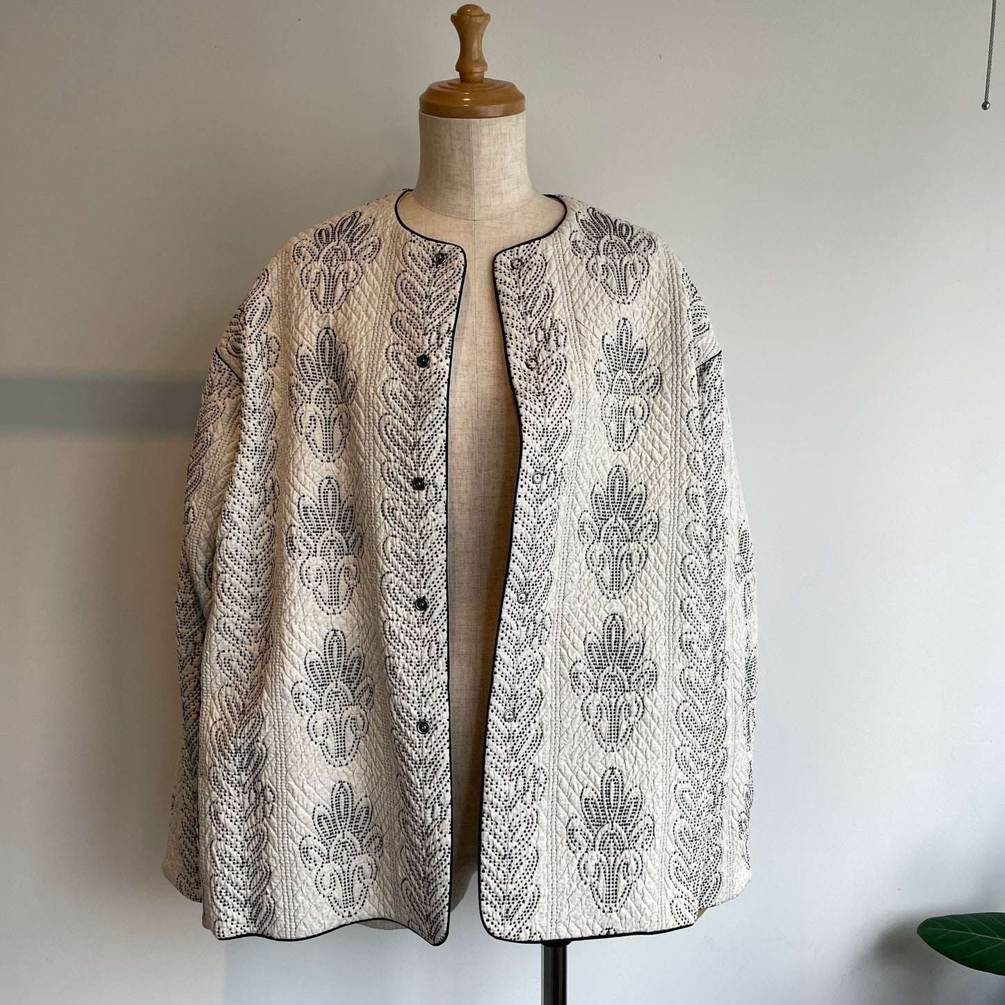 qiri //boutis jacquard ジャケット
6301JK002252
