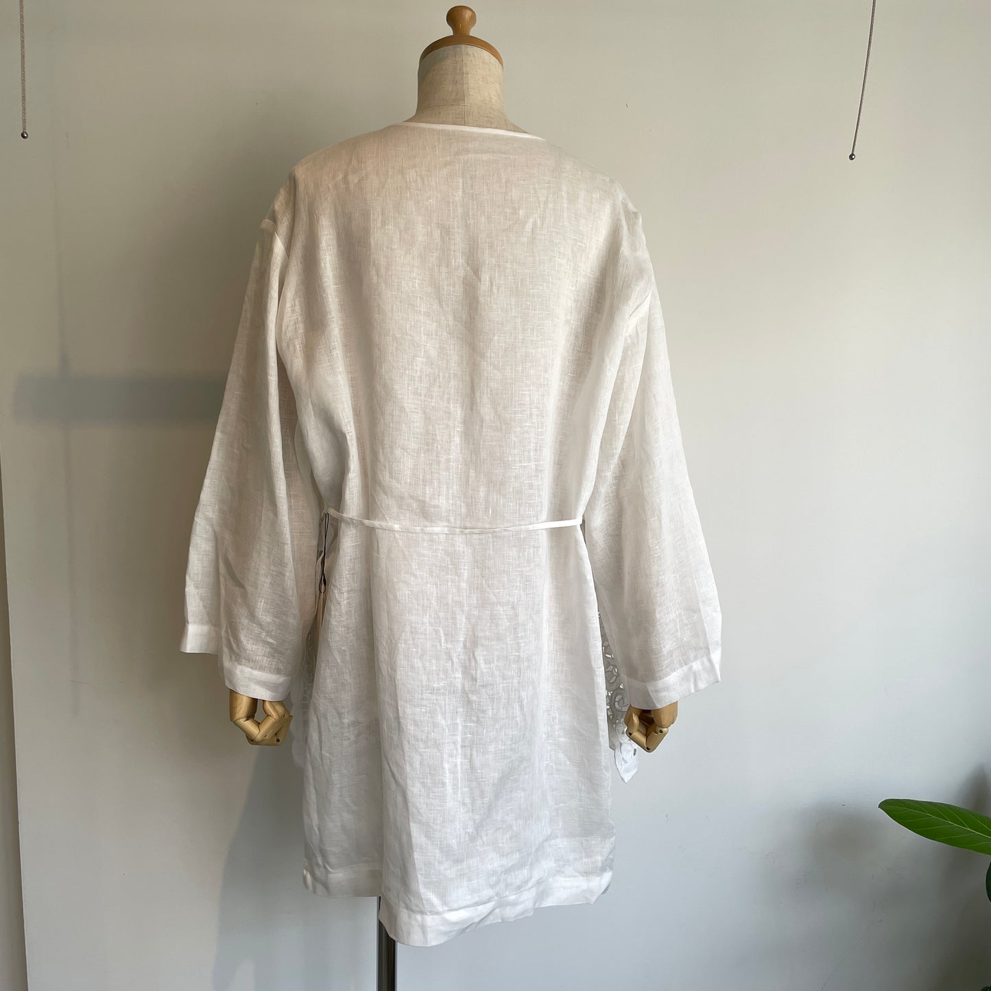 heriter//cutwork parts robe H0-00-3032