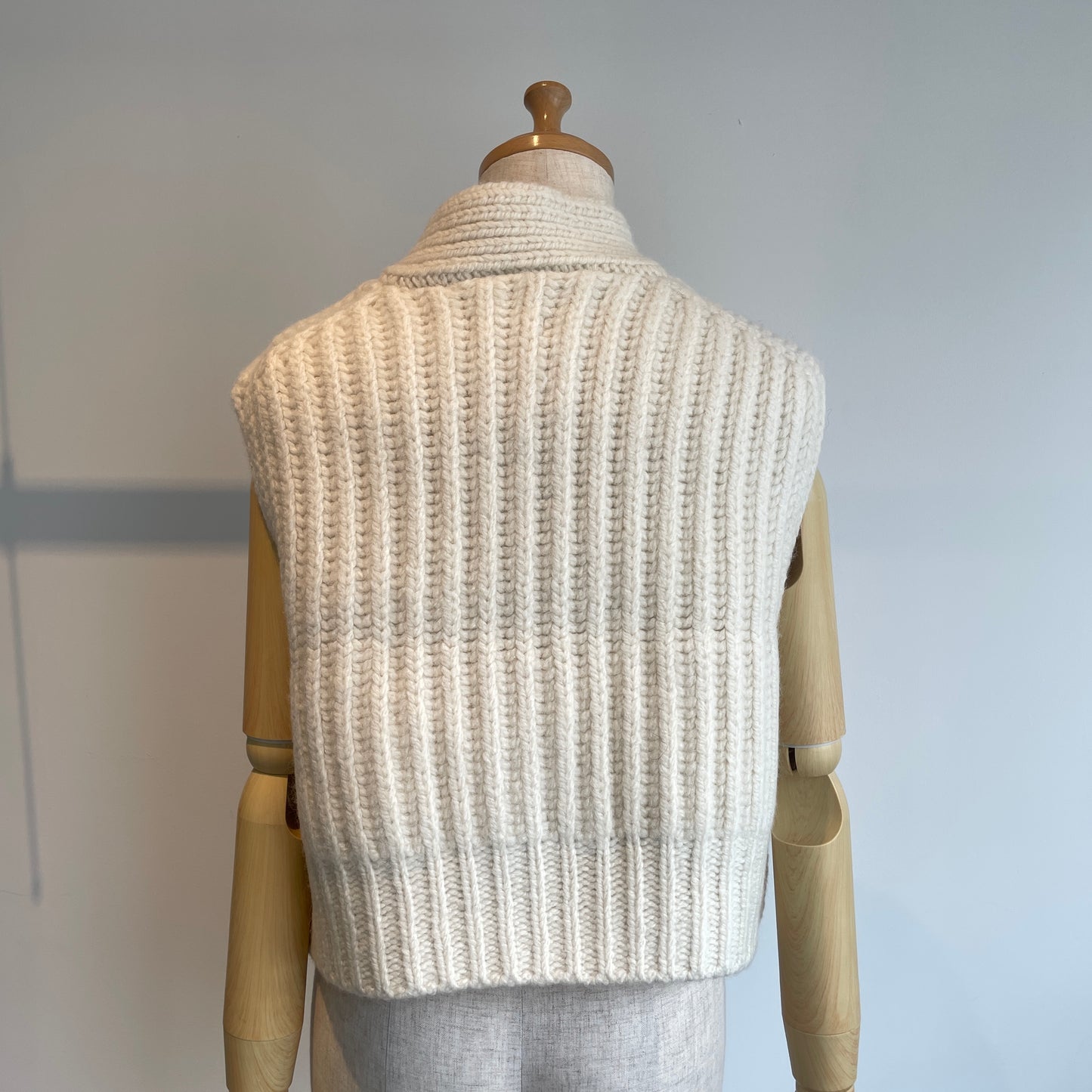 UNDYED //ハイランドウールニットベスト 25F212